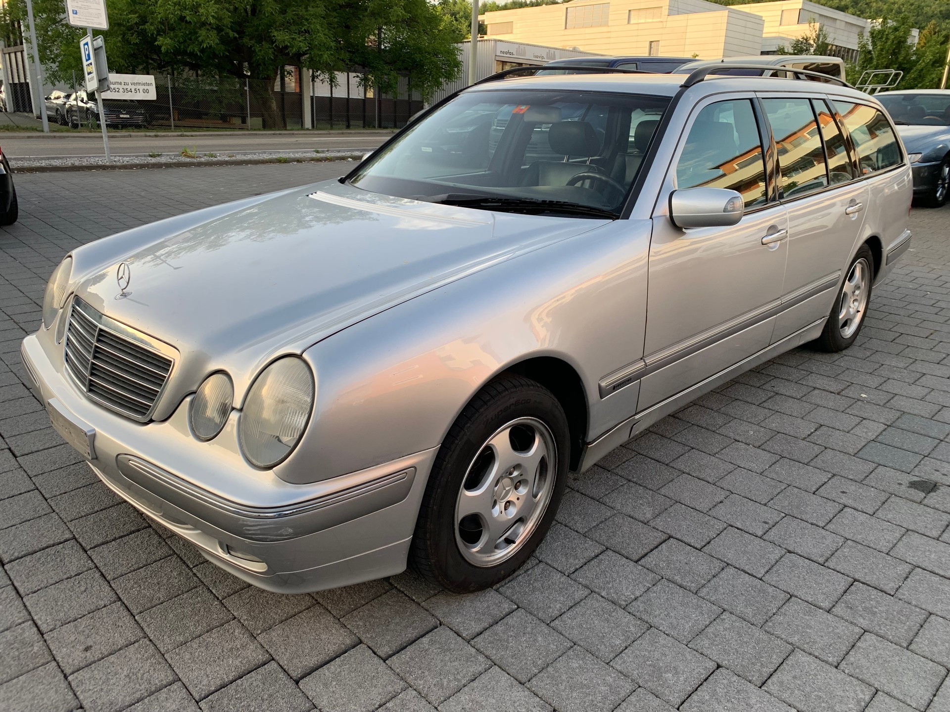 MERCEDES-BENZ E 280 Elégance 4-Matic Automatic
