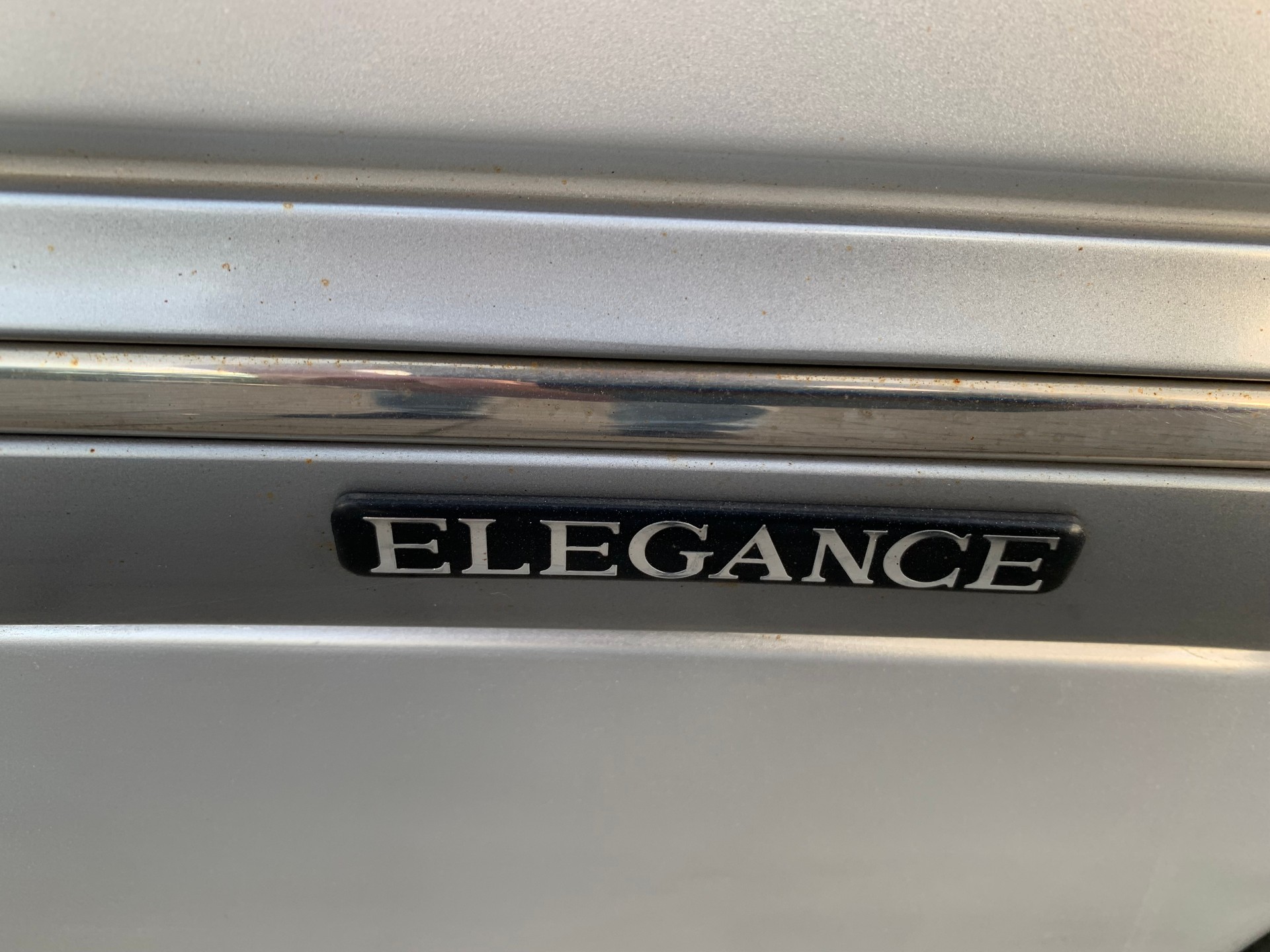 MERCEDES-BENZ E 280 Elégance 4-Matic Automatic-image-6