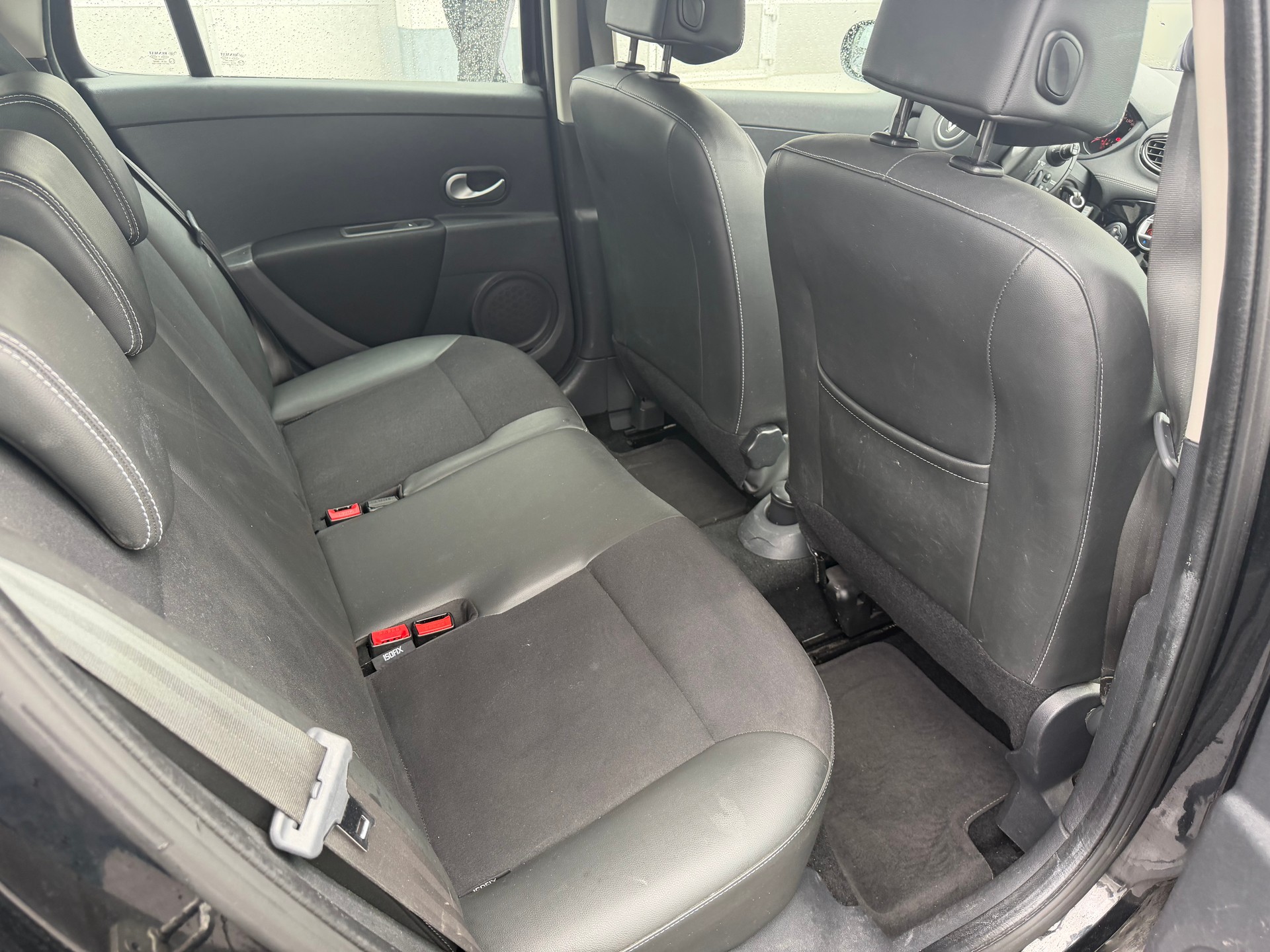 RENAULT Clio Grandtour 1.2 16V Turbo Night&Day-image-7