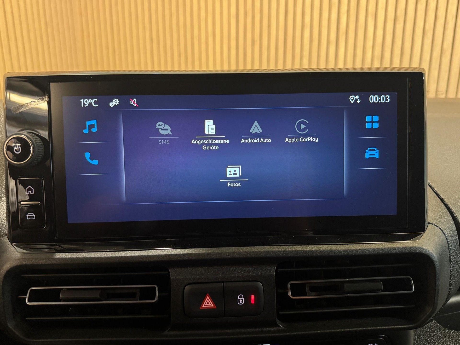 TOYOTA Proace City Van 1.5D Advanced Medium Automatik-image-17