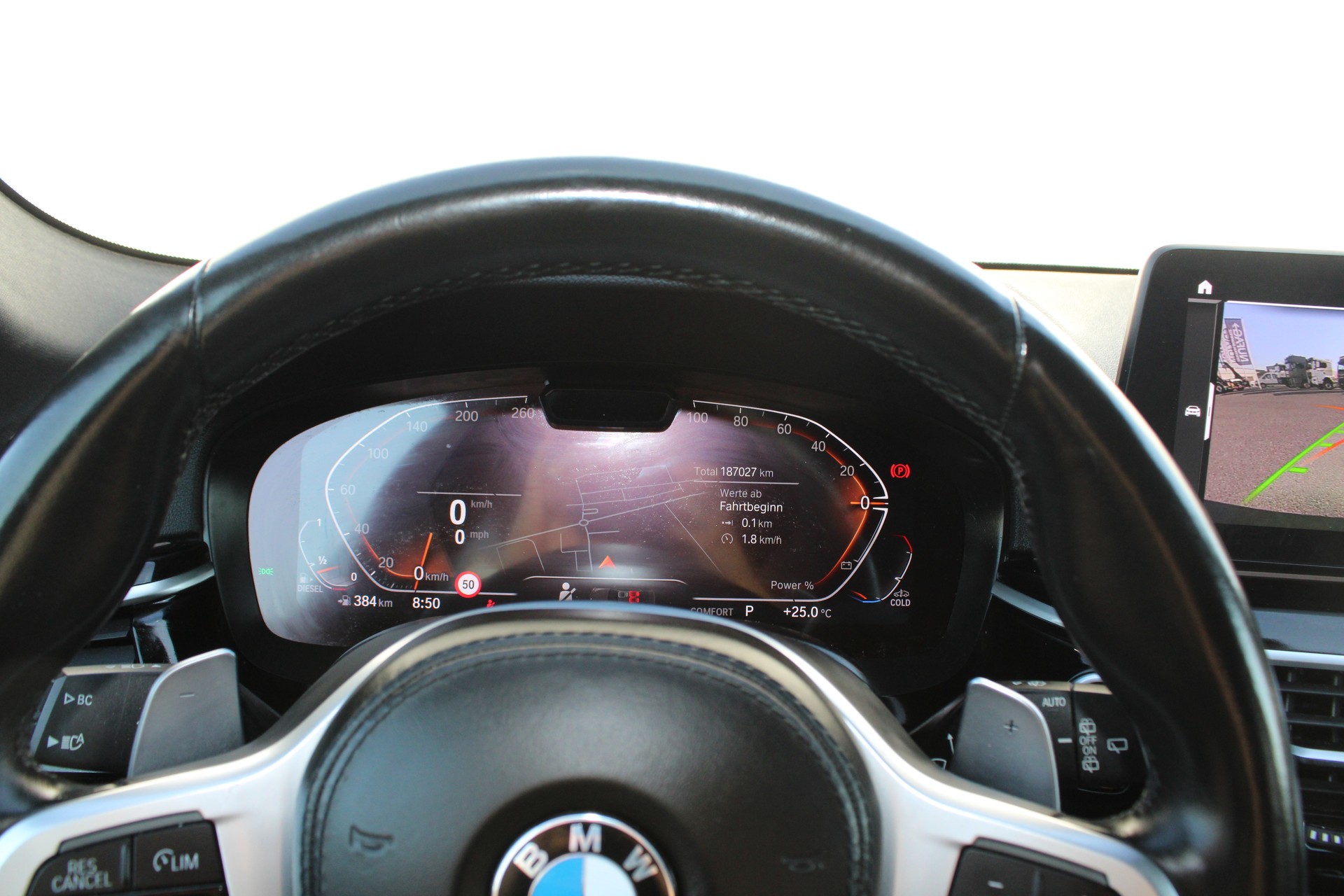 BMW 540d xDrive 48V Touring M Sport Steptronic-image-5