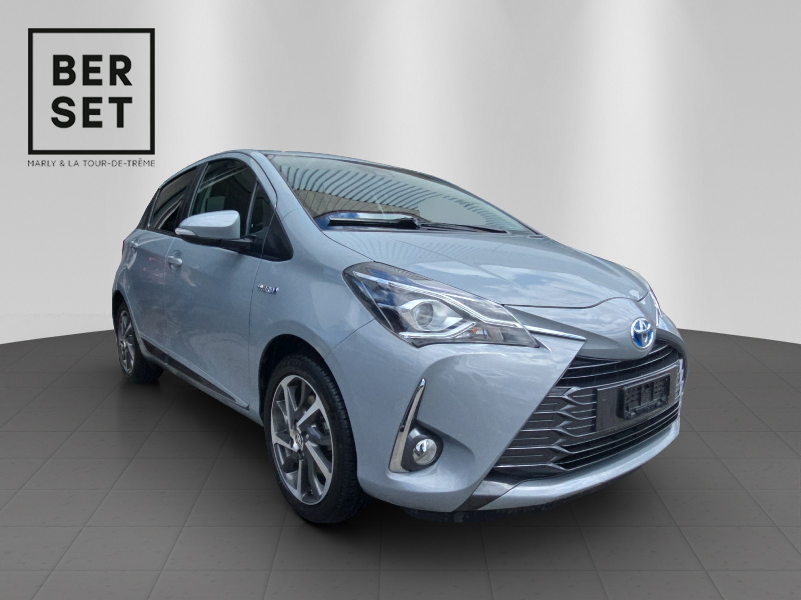 TOYOTA Yaris 1.5 VVT-i HSD Trend-image-6