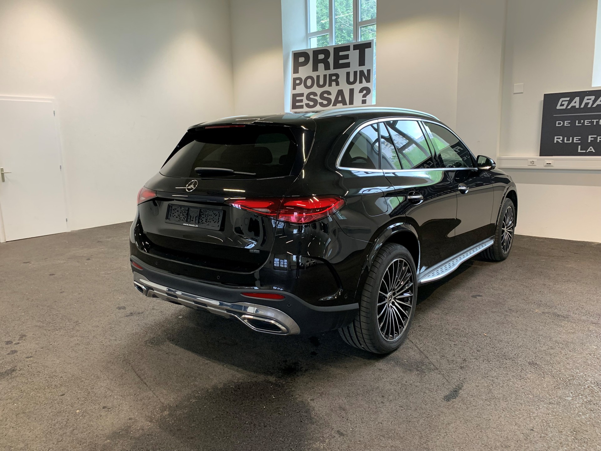 MERCEDES-BENZ GLC 300 e 4Matic 9G-Tronic-image-7