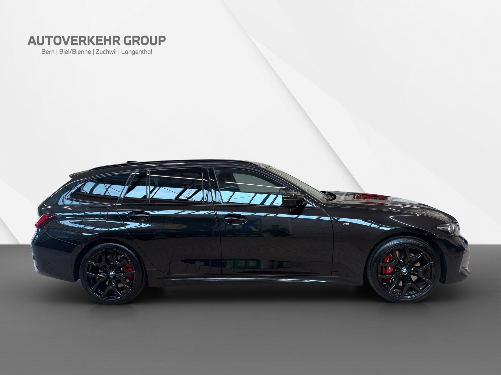 BMW M340i xDrive Touring M Sport Pro 48V-image-6