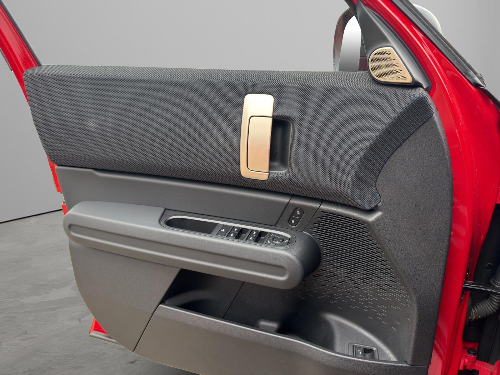 MINI Countryman E-image-9