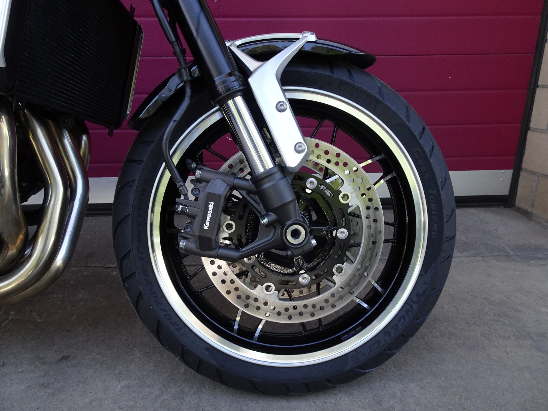 KAWASAKI Z 900 RS-image-1