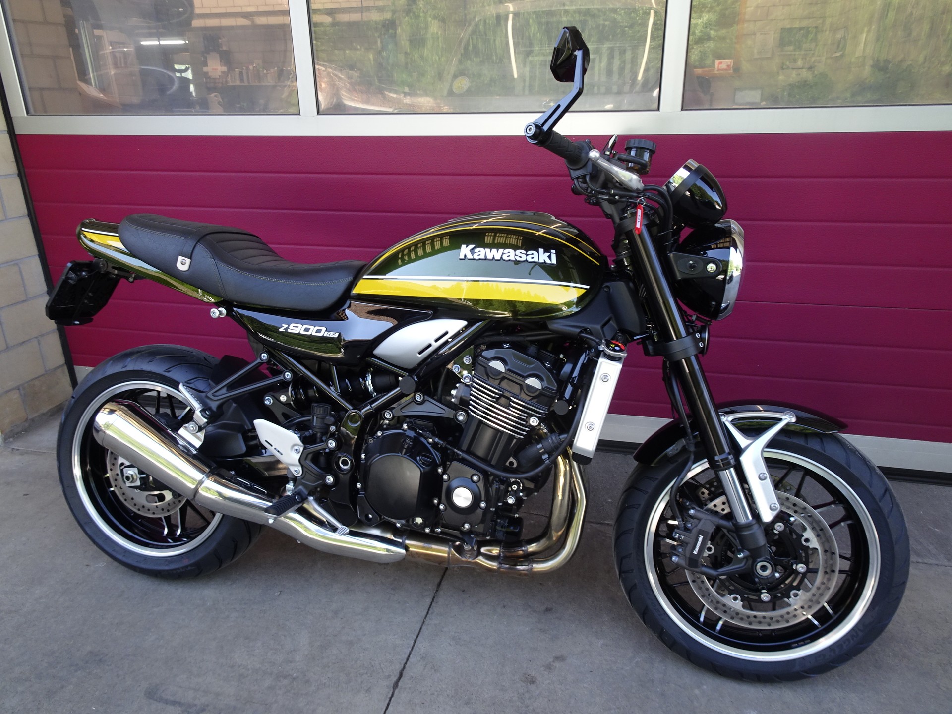 KAWASAKI Z 900 RS-image-2