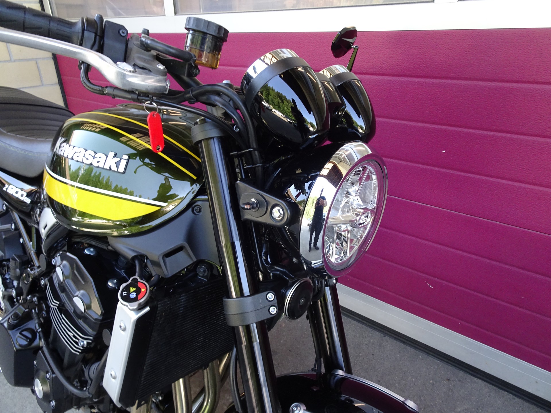 KAWASAKI Z 900 RS-image-11