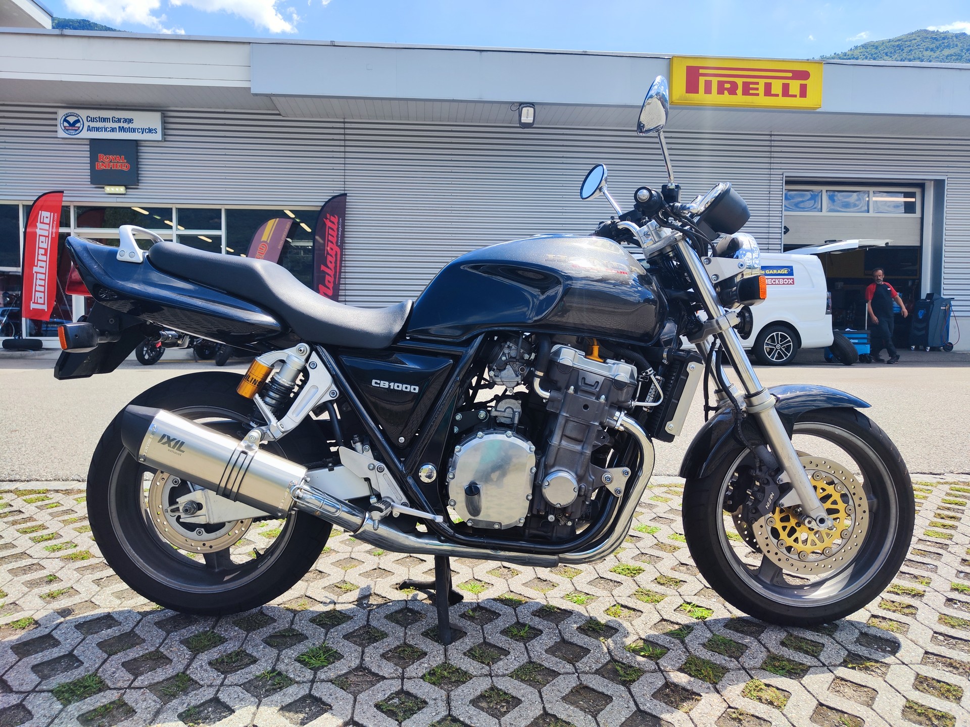 HONDA CB 1000 F Big One-image-0