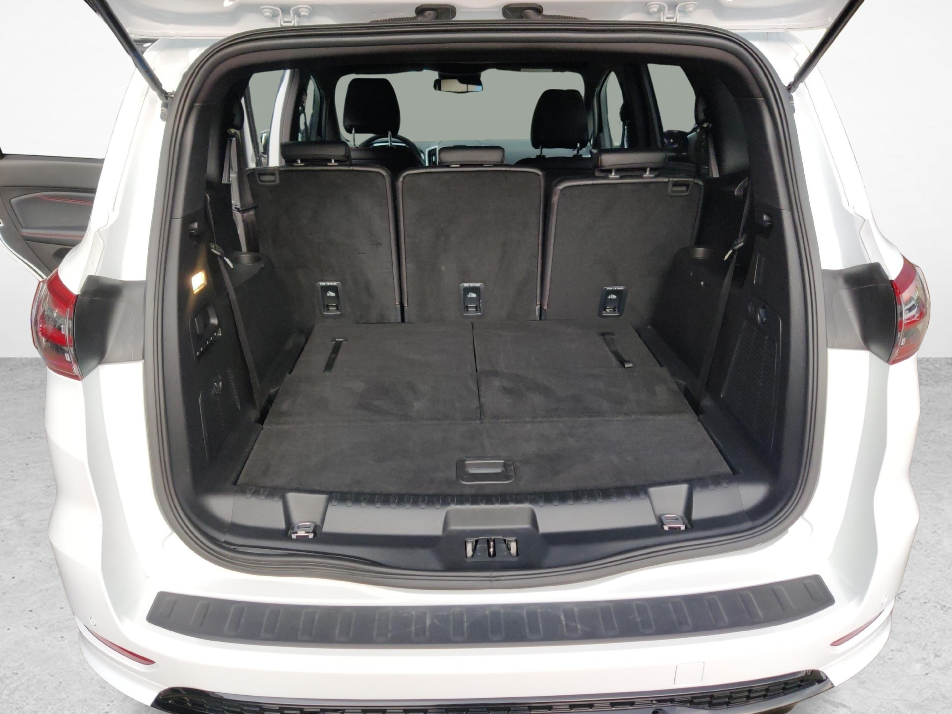FORD S-Max 2.5 Hybrid ST-Line 7P-image-17
