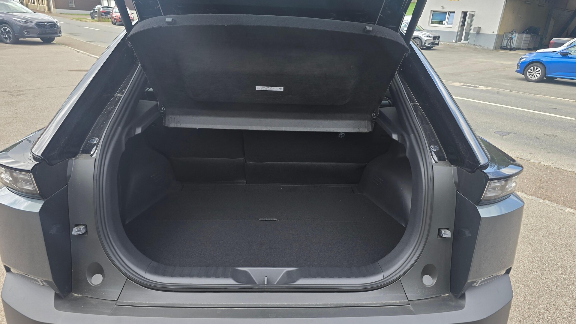 SUBARU Uncharted eV Luxury AWD-image-13
