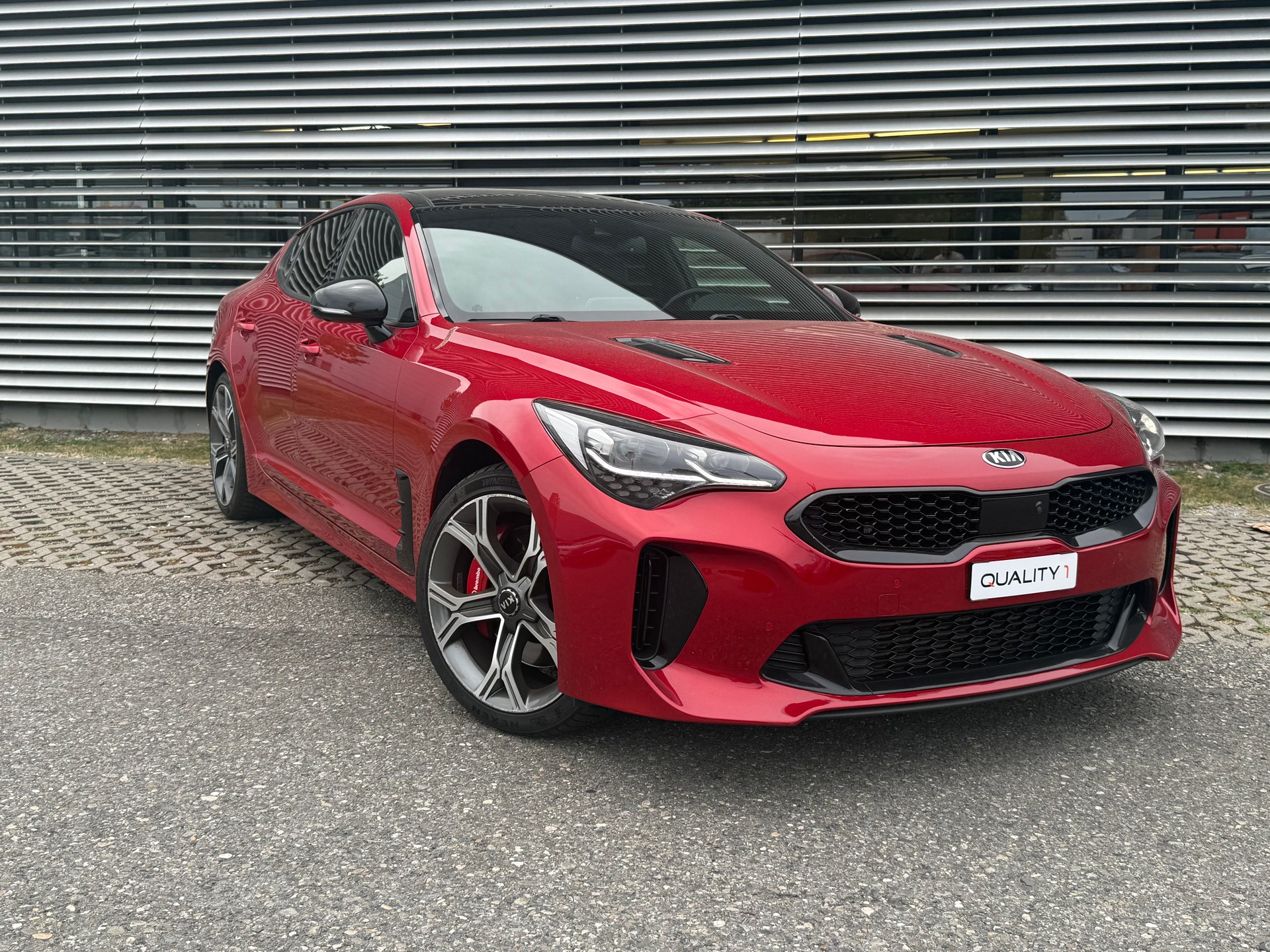 KIA Stinger 3.3 T-GDi GT Automat AWD-image-3
