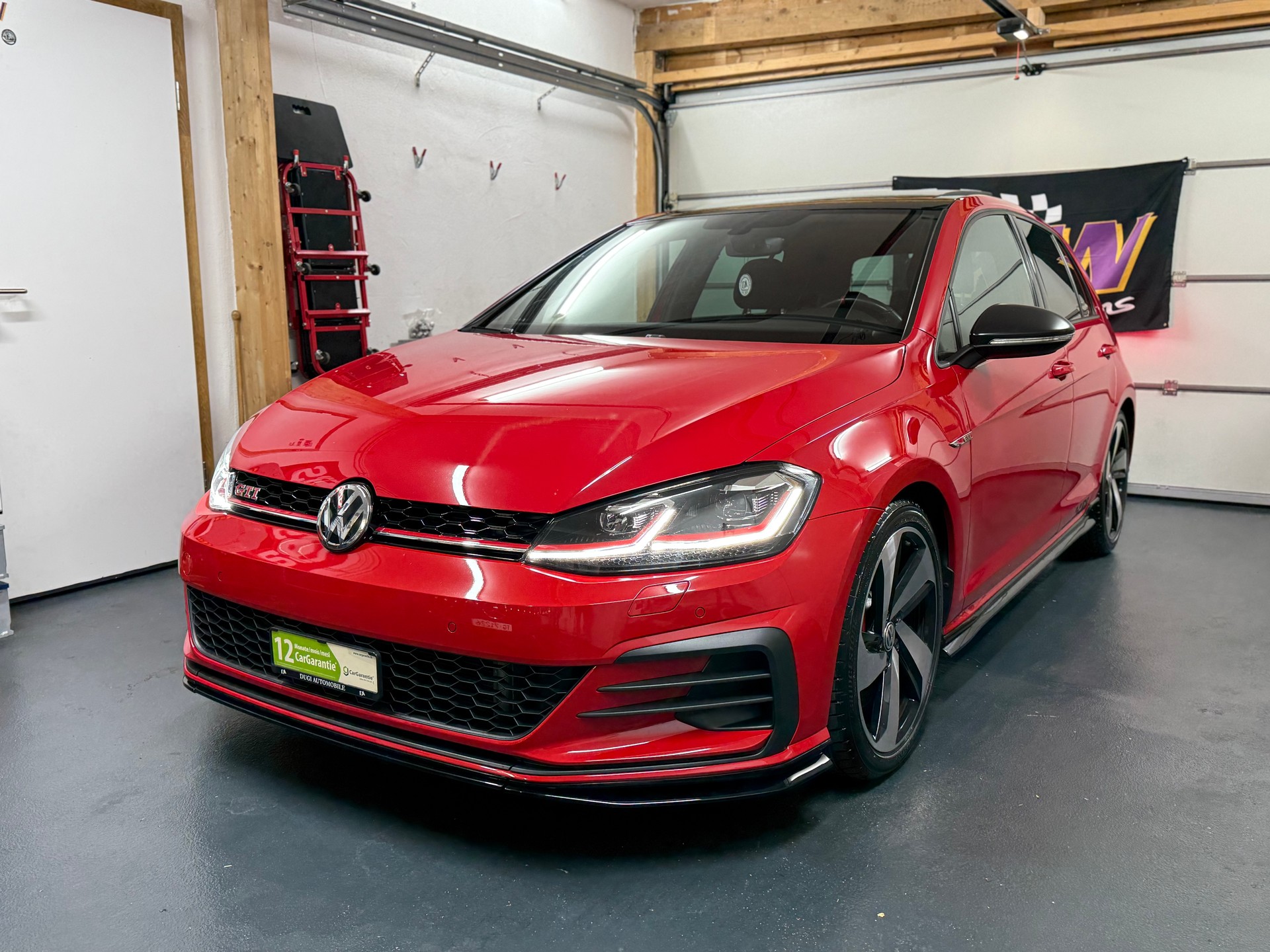 VW Golf 2.0 TSI GTI TCR DSG
