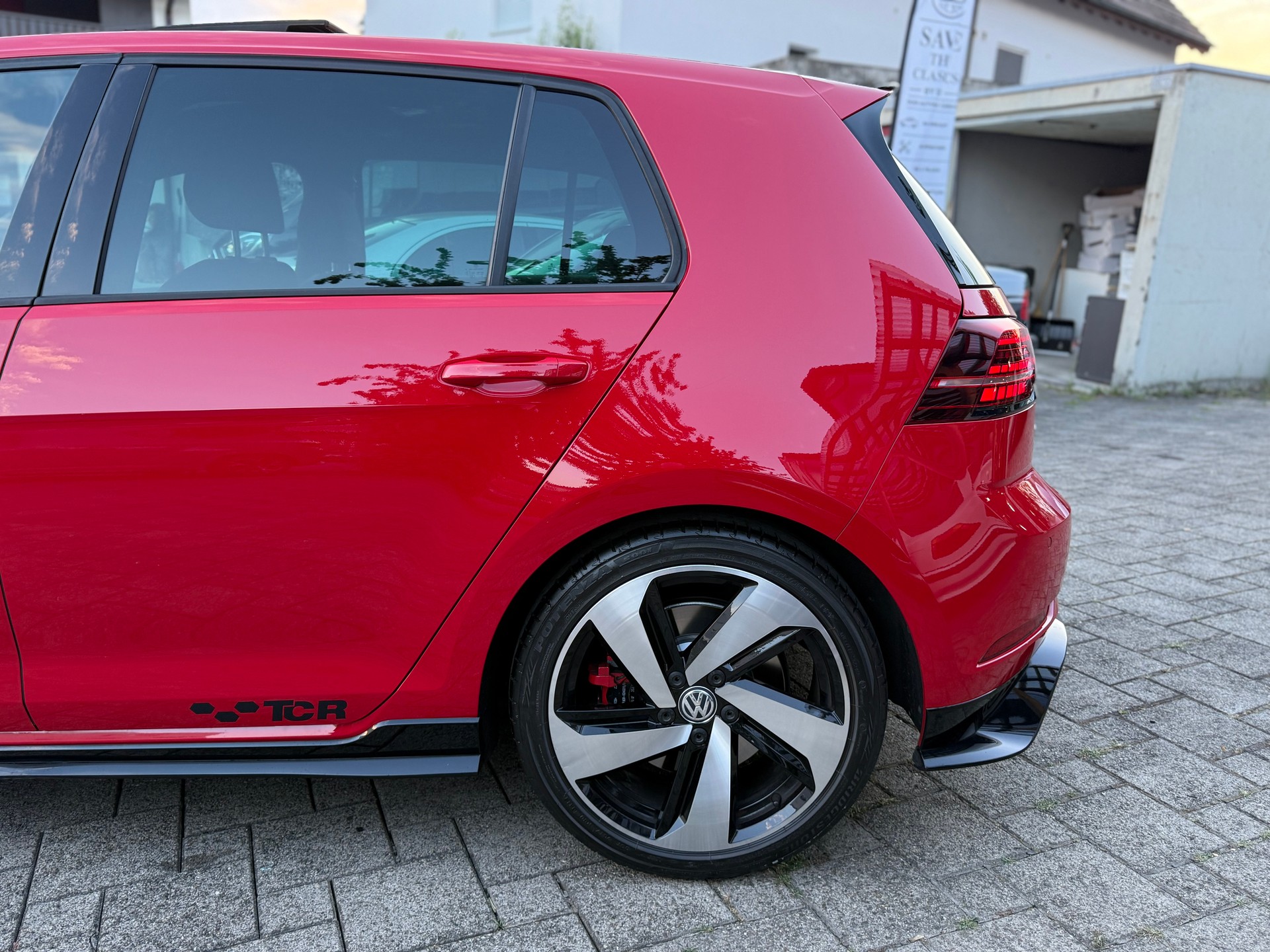 VW Golf 2.0 TSI GTI TCR DSG-image-18