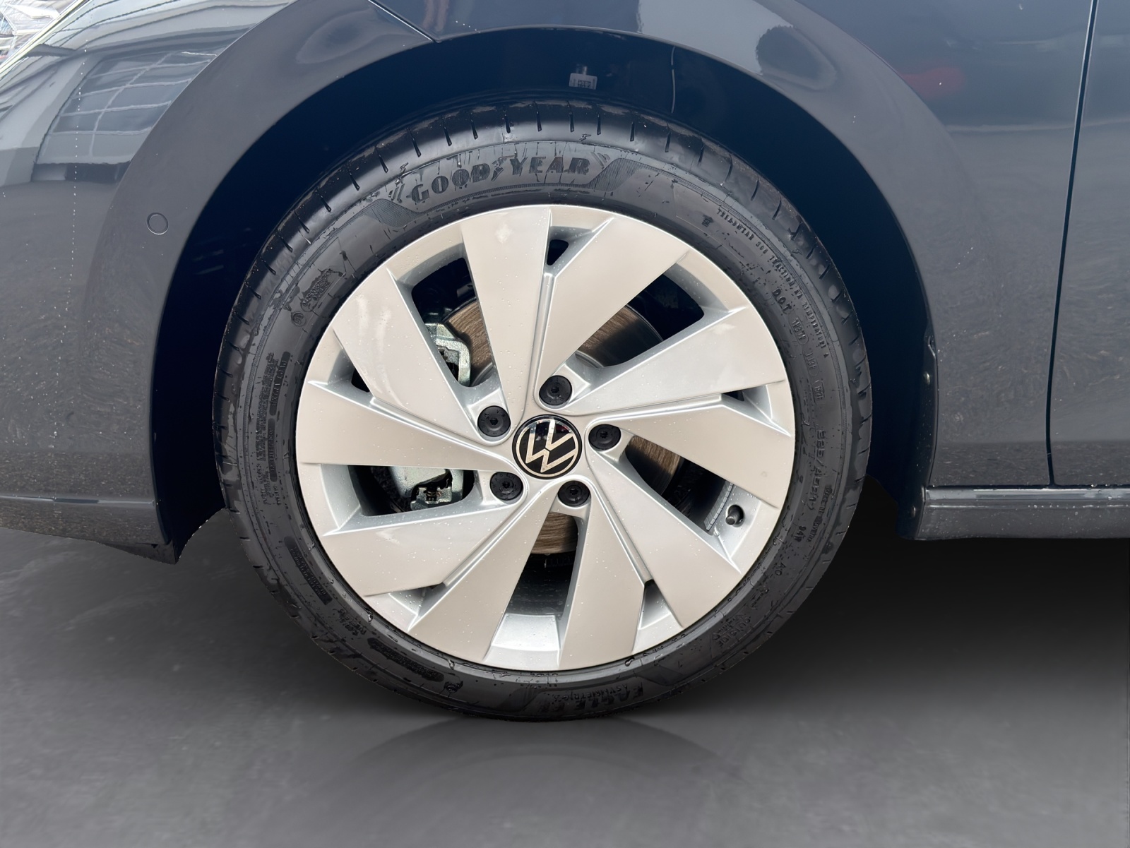 VW Golf 1.5 e TSI mHEV United DSG-image-8