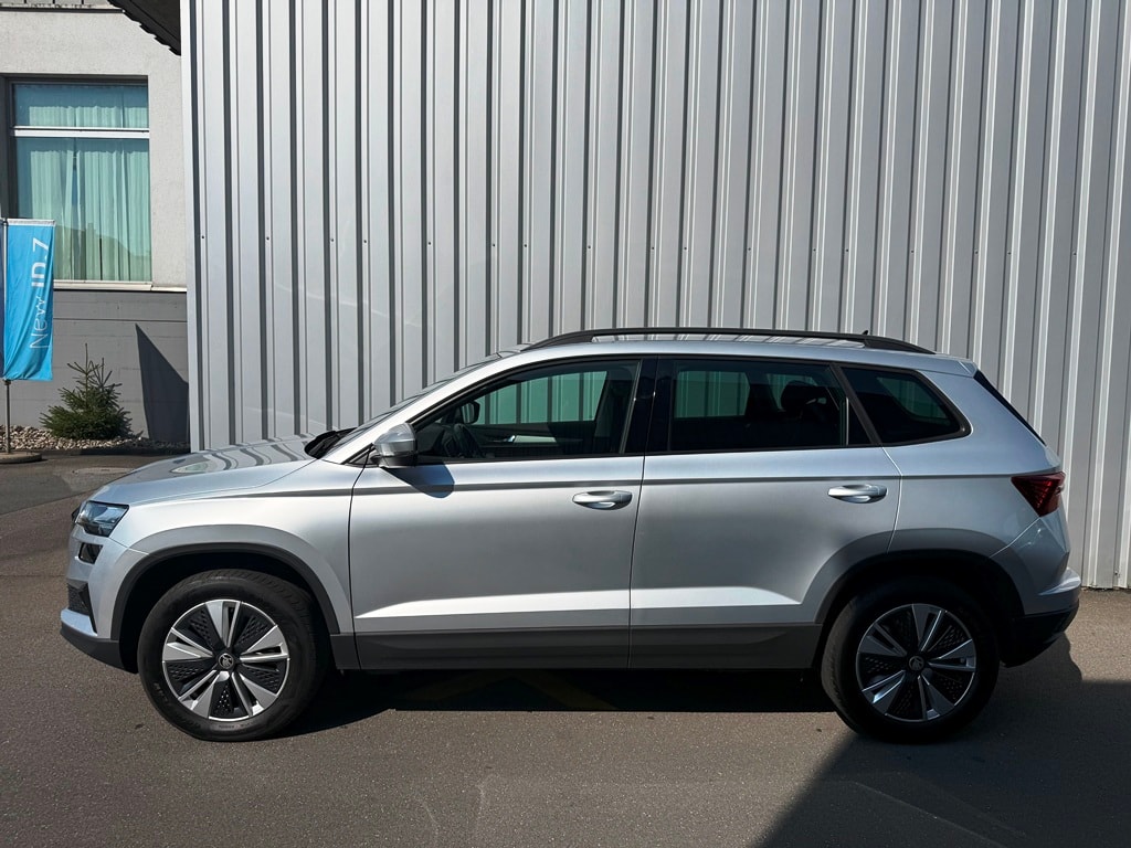 SKODA Karoq 2.0 TDI CR Ambition 4x4 DSG-showroom-element-2