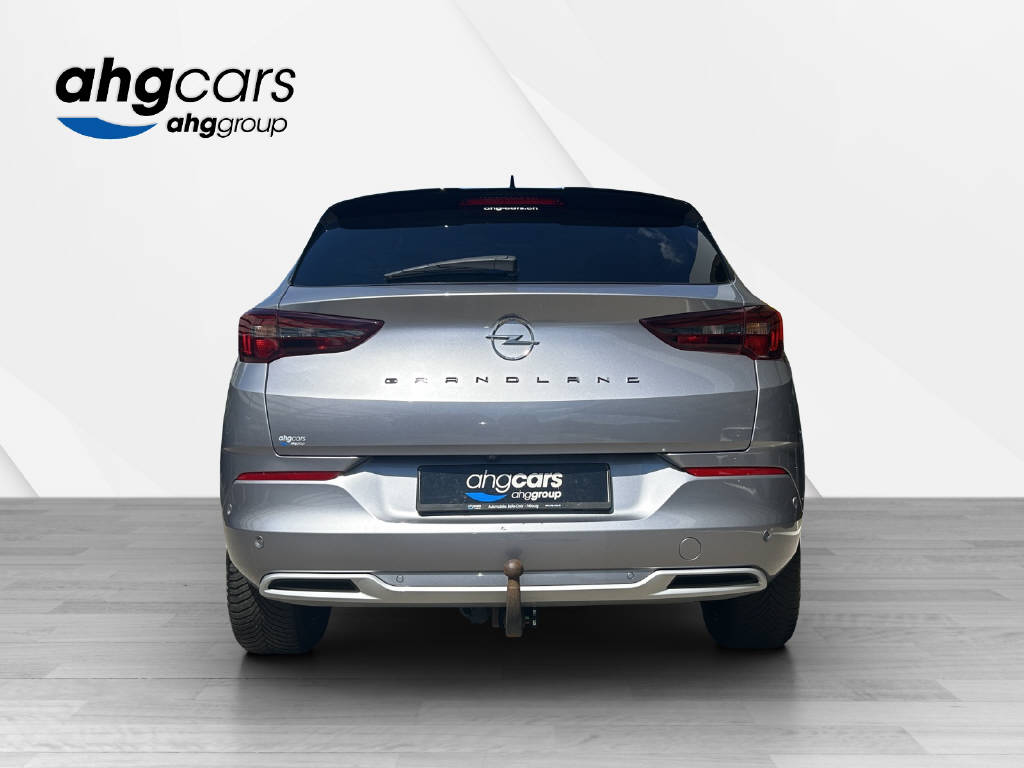 OPEL Grandland-showroom-element-3