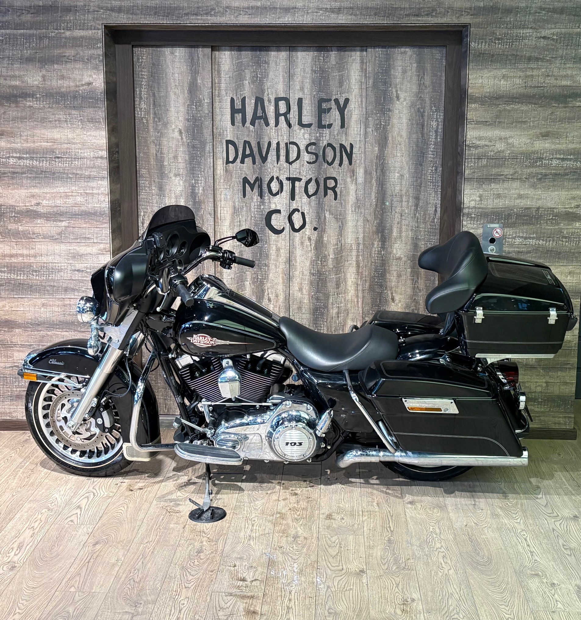 HARLEY-DAVIDSON FLHTC Electra Glide Classic ABS-image-3