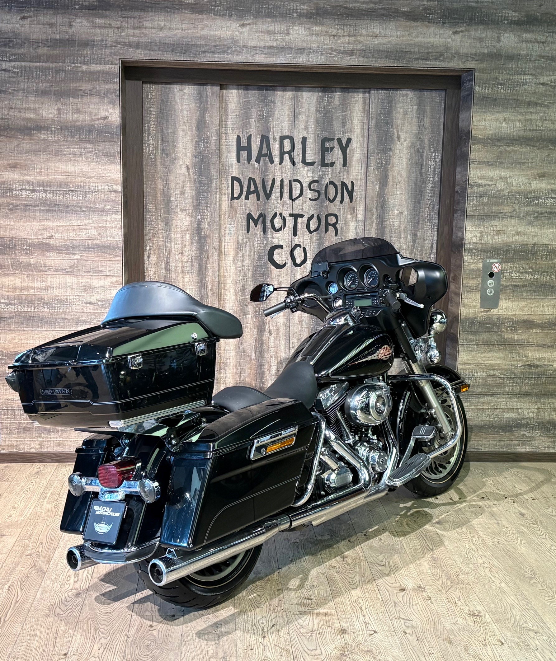 HARLEY-DAVIDSON FLHTC Electra Glide Classic ABS-image-5