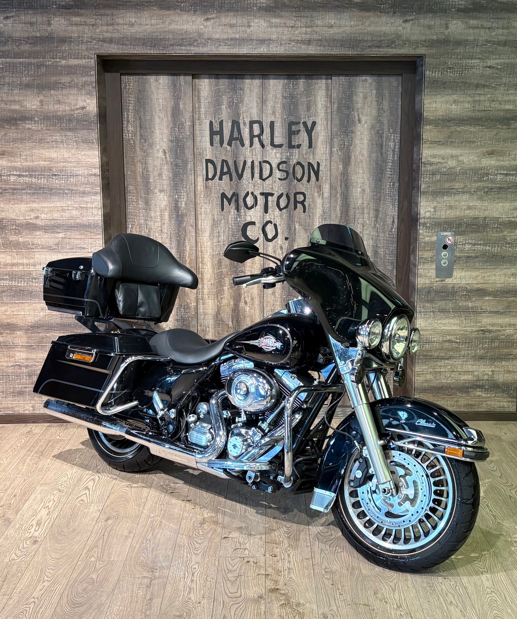 HARLEY-DAVIDSON FLHTC Electra Glide Classic ABS-image-1