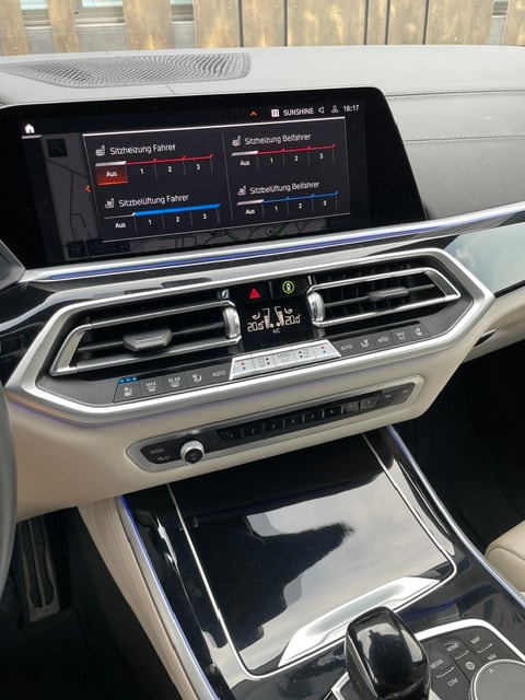 BMW X5 xDrive 48V 30d M Sport Steptronic-image-22