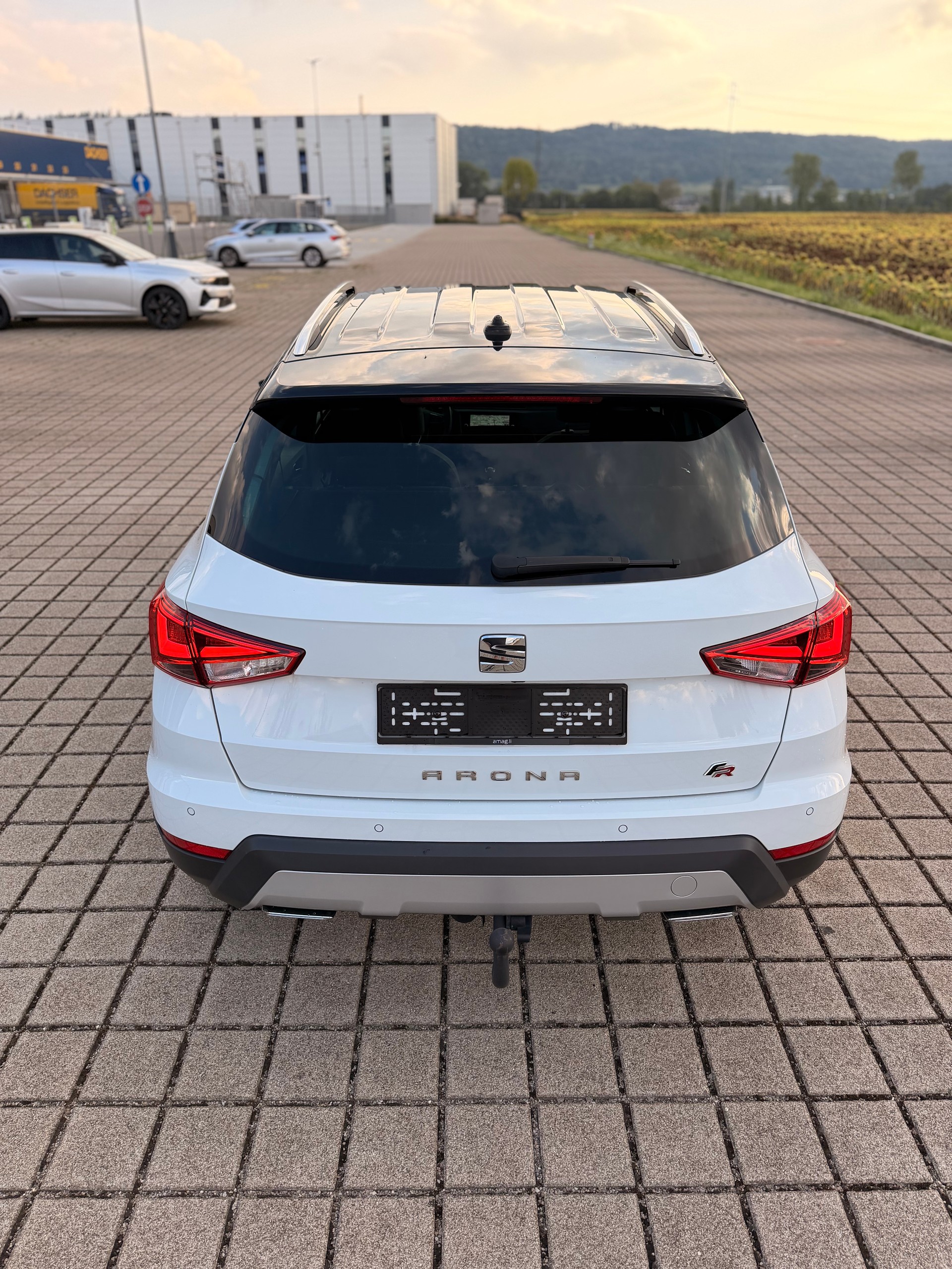 SEAT Arona 1.5 TSI Evo FR-image-12