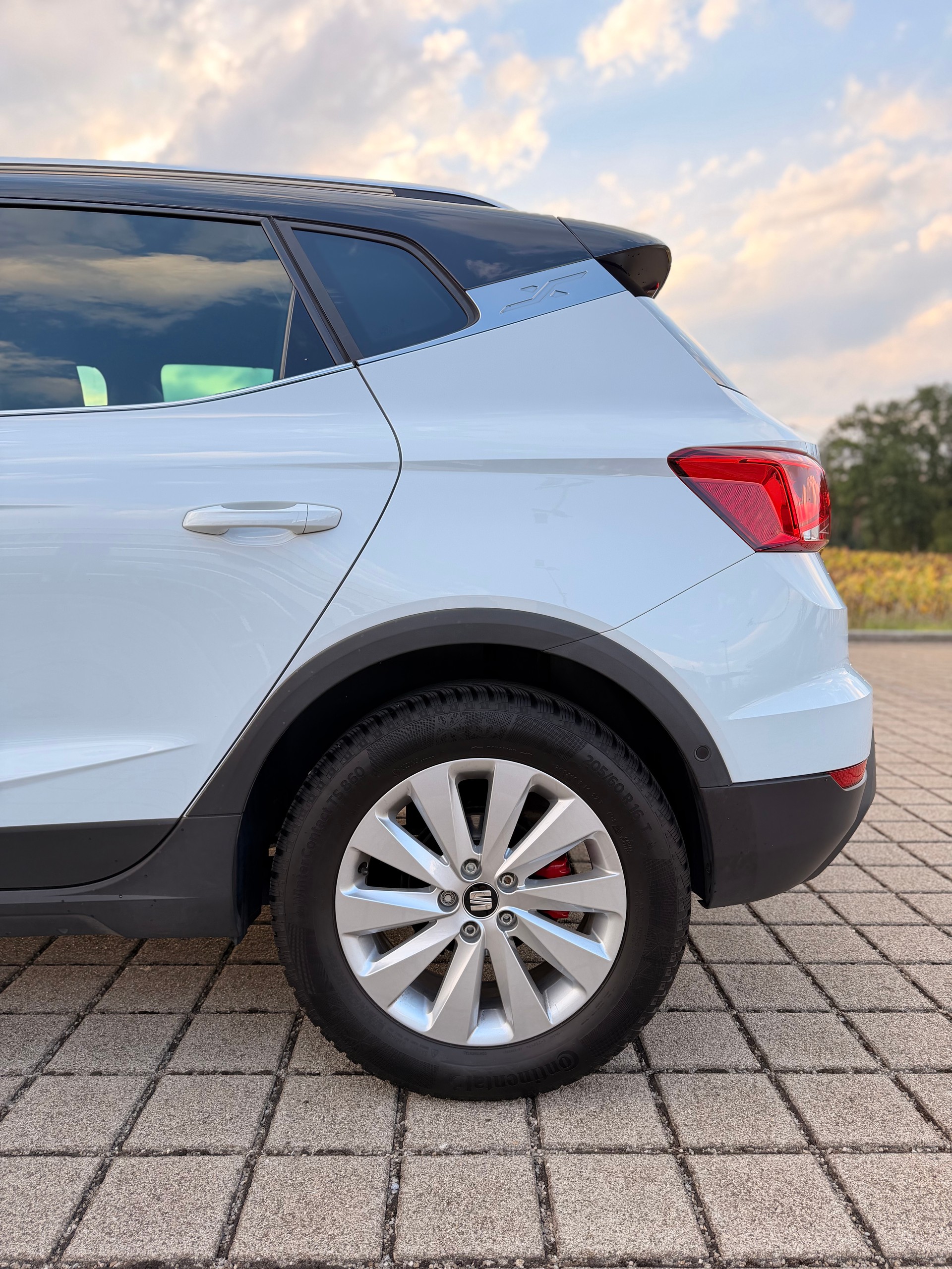 SEAT Arona 1.5 TSI Evo FR-image-15