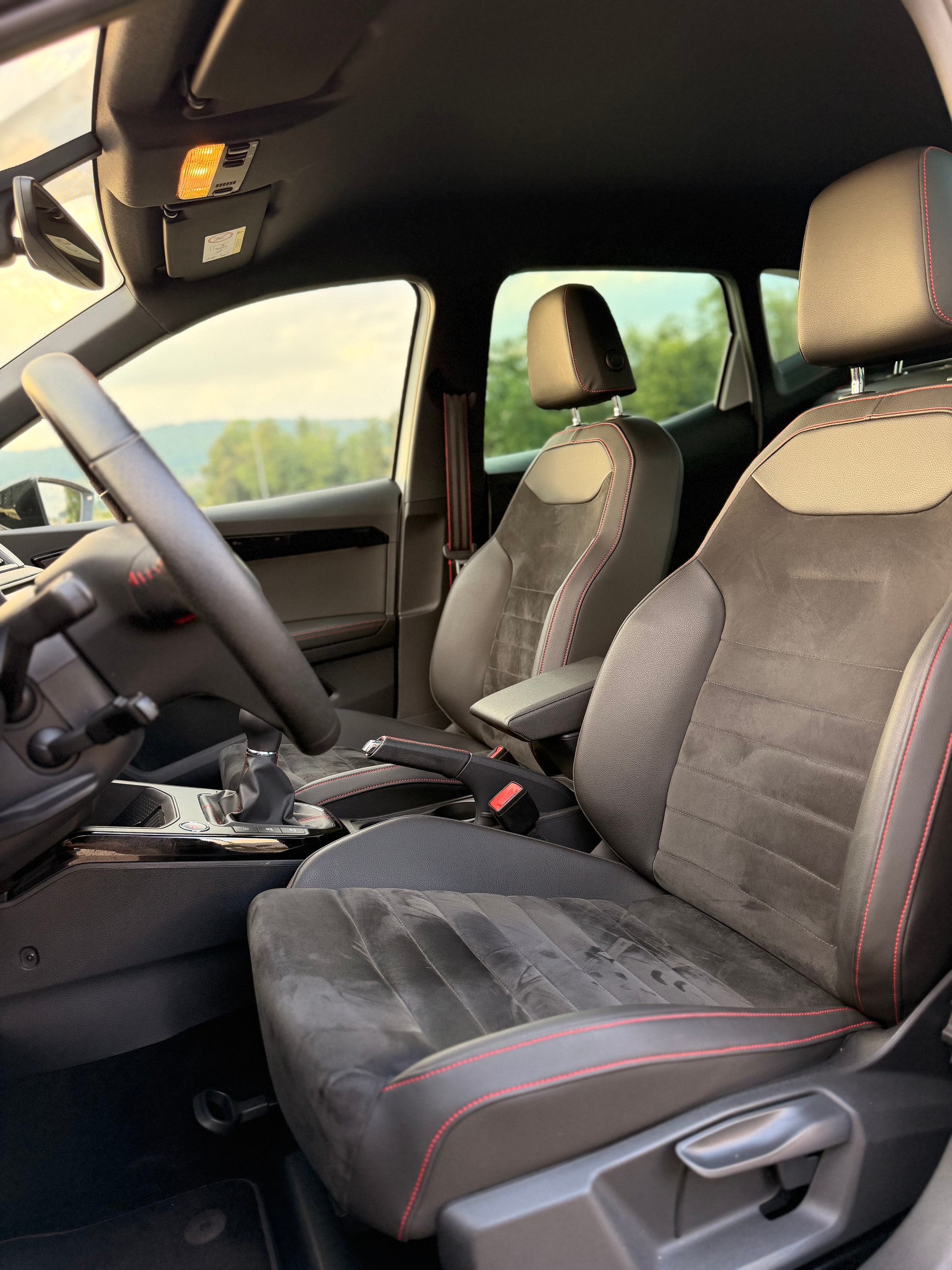 SEAT Arona 1.5 TSI Evo FR-image-23