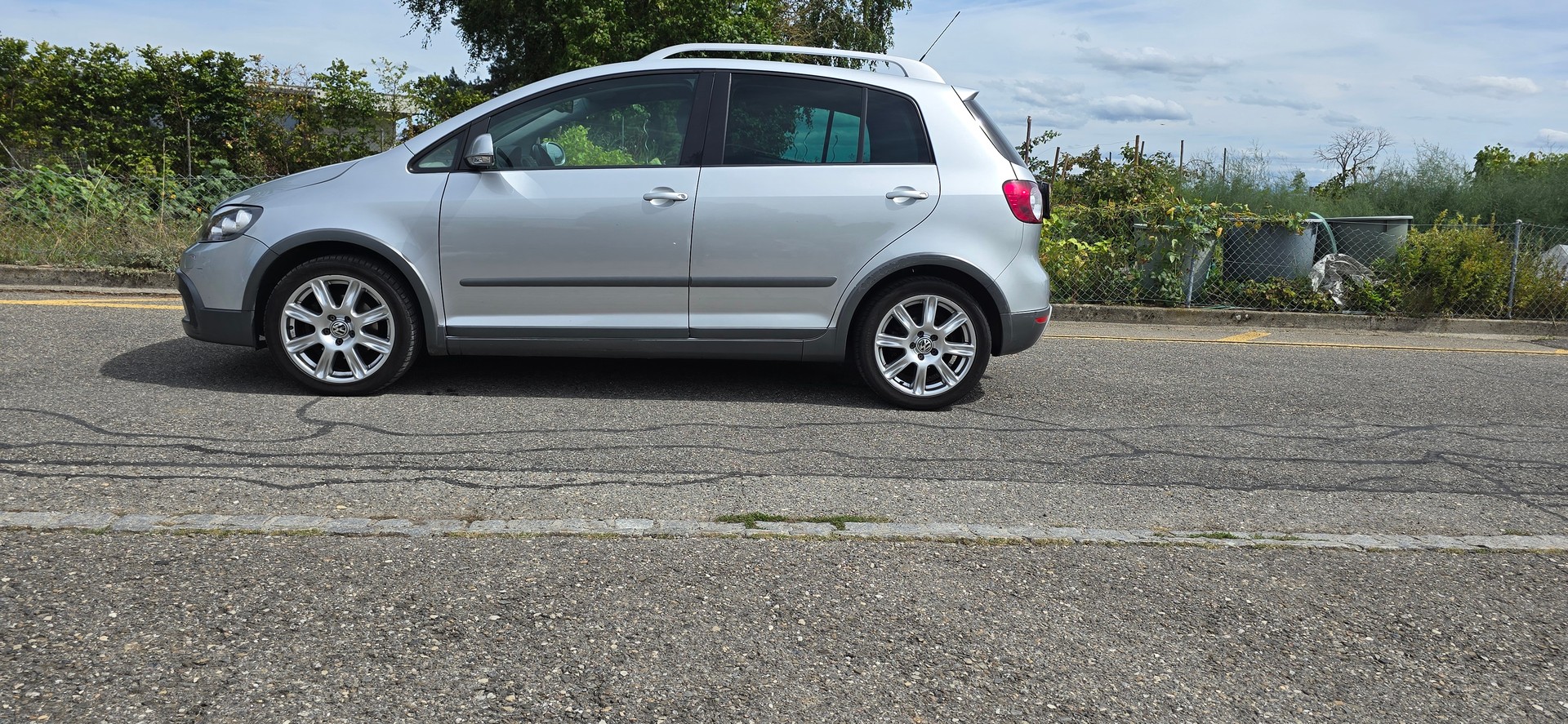 VW Golf Plus Scott 2.0 TDI Sportline-image-3