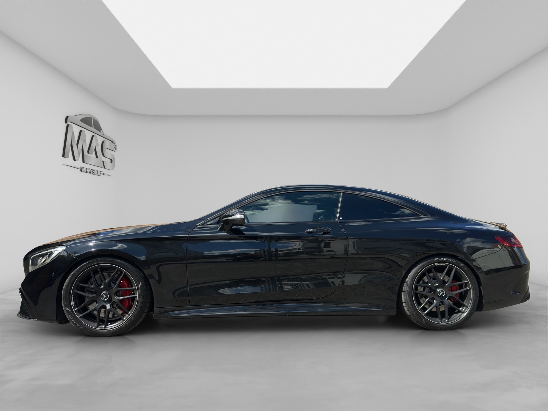 MERCEDES-BENZ S 63 AMG Coupé 4Matic Speedshift MCT-showroom-element-2