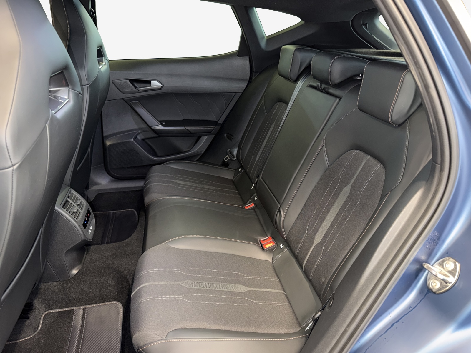 CUPRA Formentor 2.0TSI VZ DSG-image-11