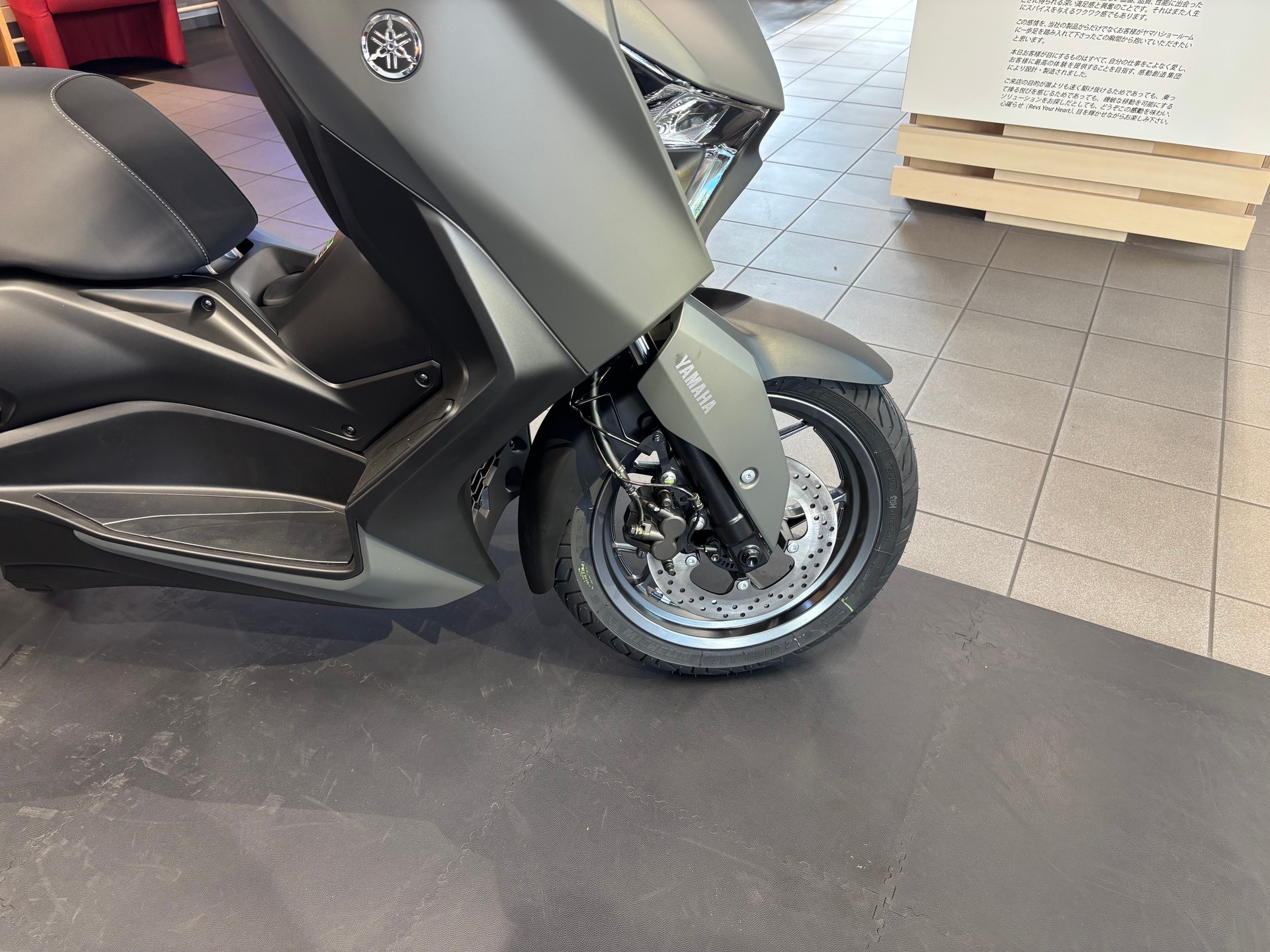 YAMAHA X-Max YP 125-image-7