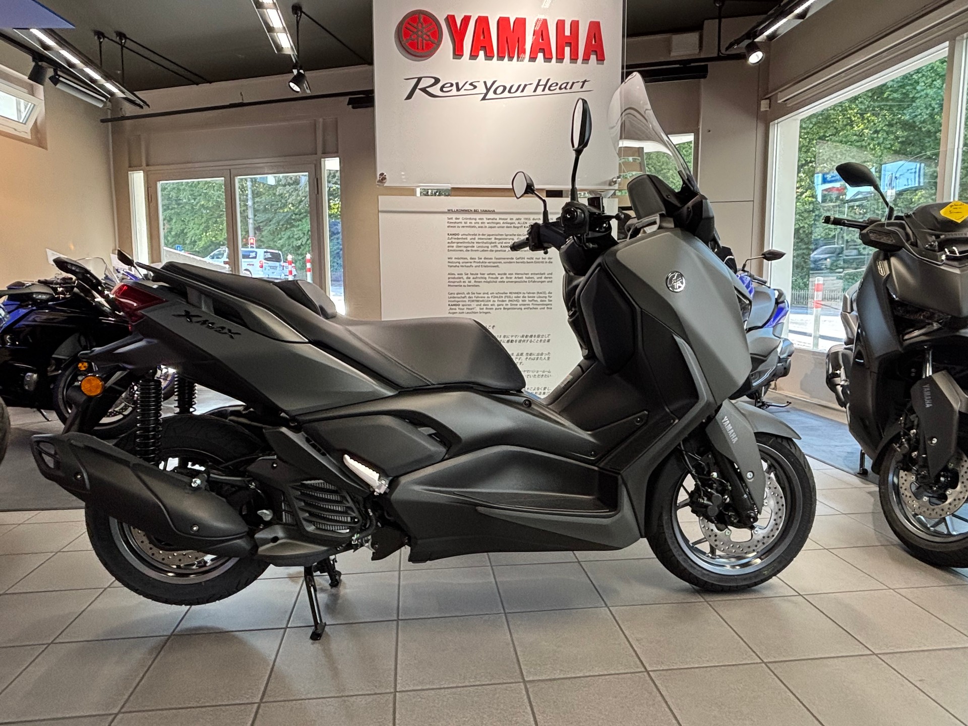 YAMAHA X-Max YP 125-image-2