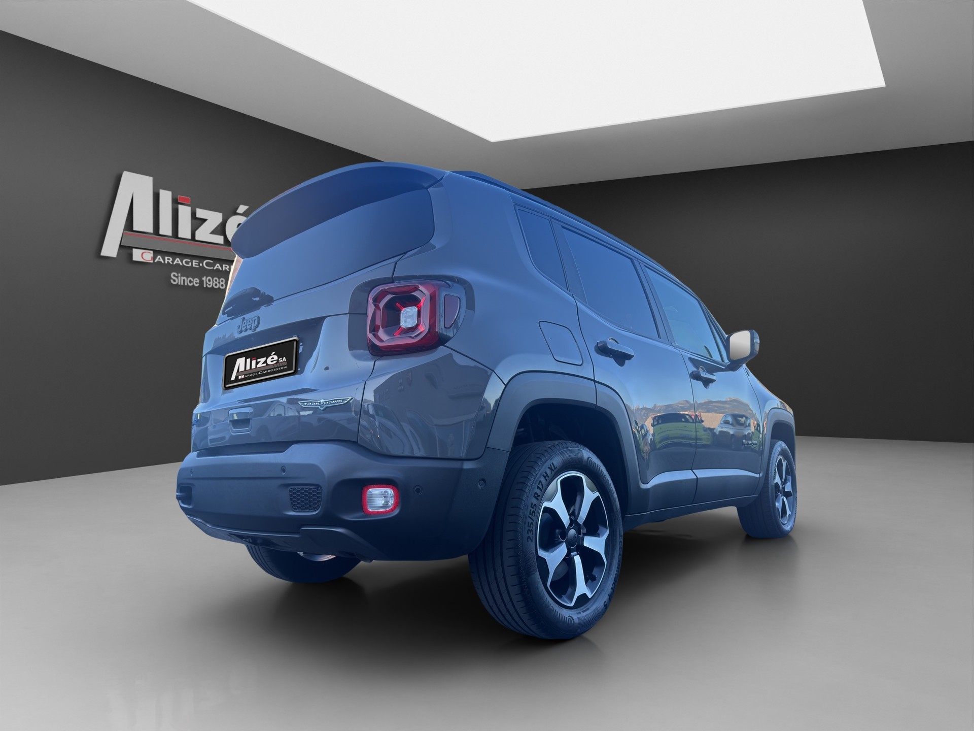 JEEP Renegade 1.3 T PHEV Trailhawk AWD-image-6