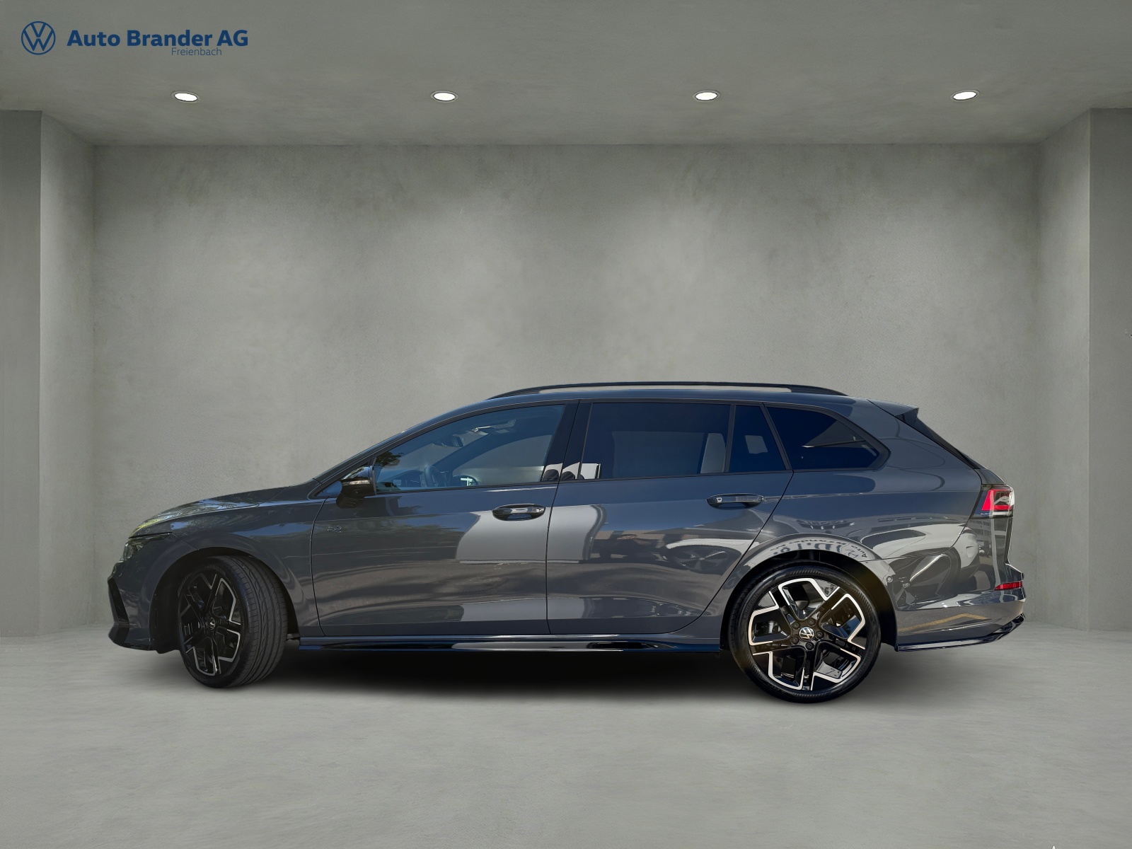 VW Golf Variant 2.0 TSI R-Line DSG 4 Motion-showroom-element-3