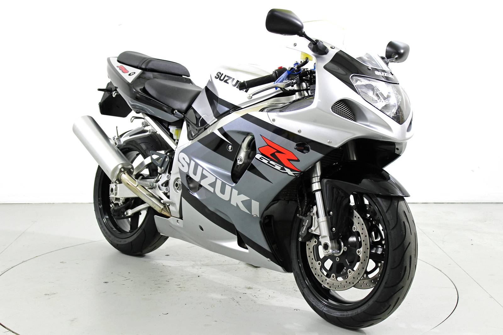 SUZUKI GSX-R 750-image-1