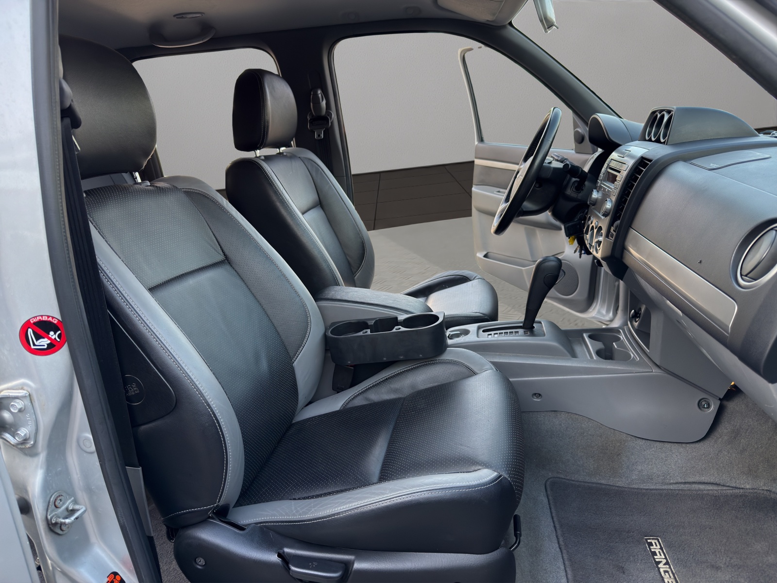FORD Ranger Limited 3.0 TDCi 4x4 A-image-16
