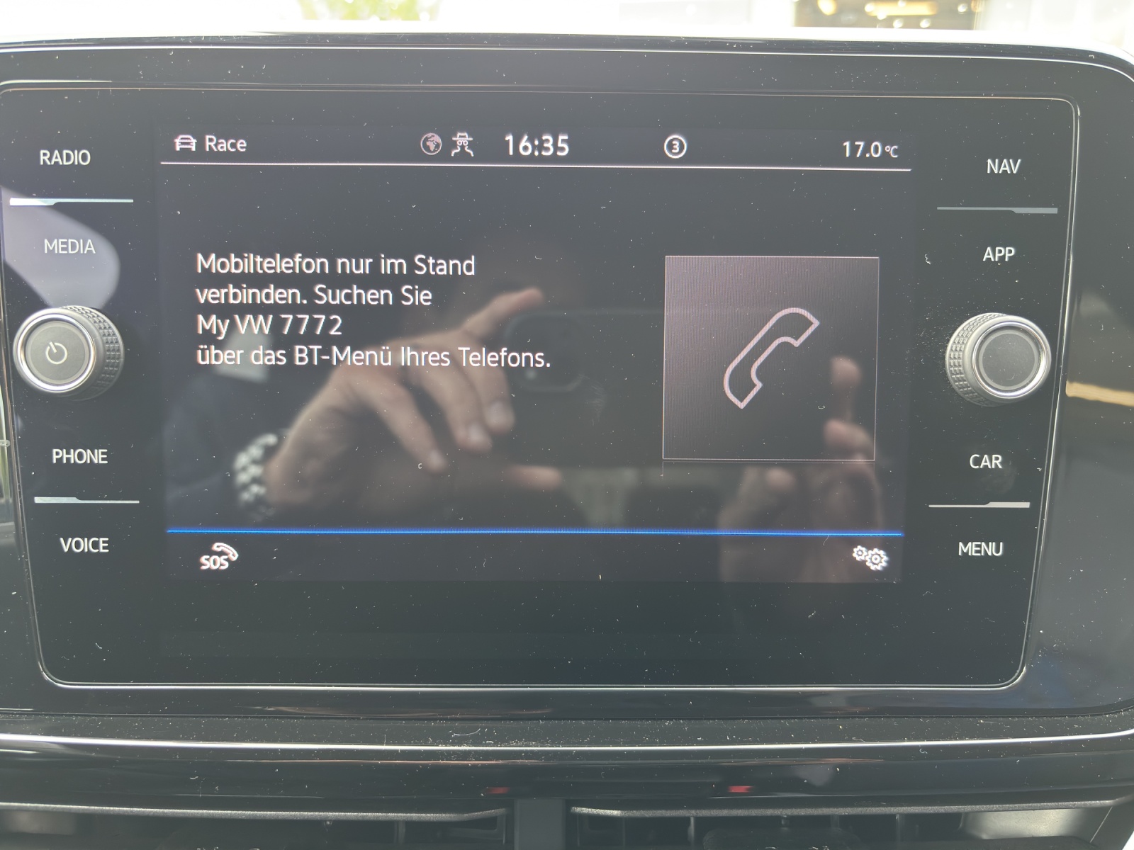 VW T-Roc 2.0 TSI R DSG 4Motion mit Akrapovic Abgasanlage & Winterräder-image-20