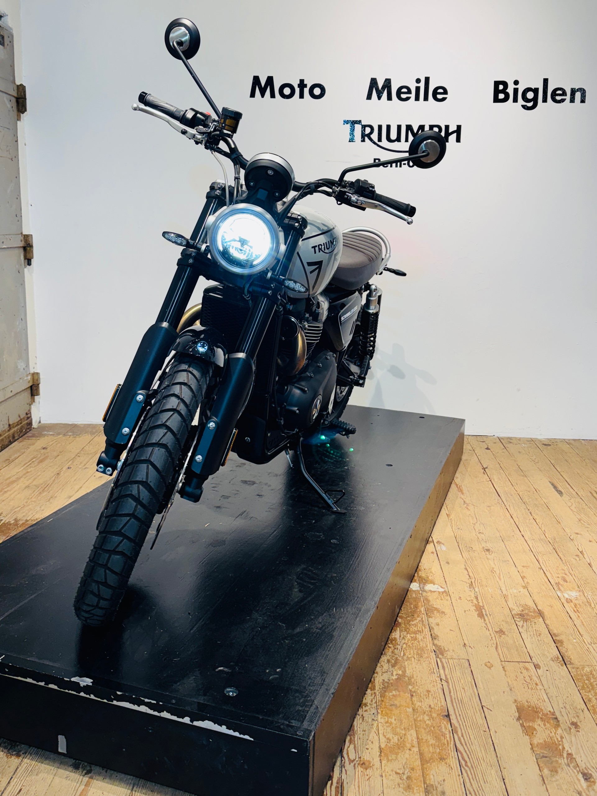 TRIUMPH Scrambler 1200 X-image-5