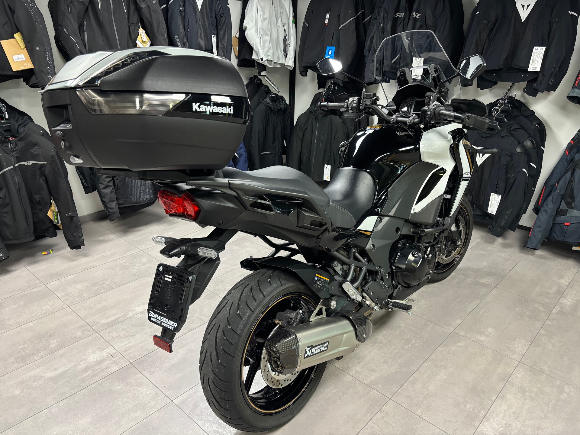 KAWASAKI Versys 1100 SE-image-4