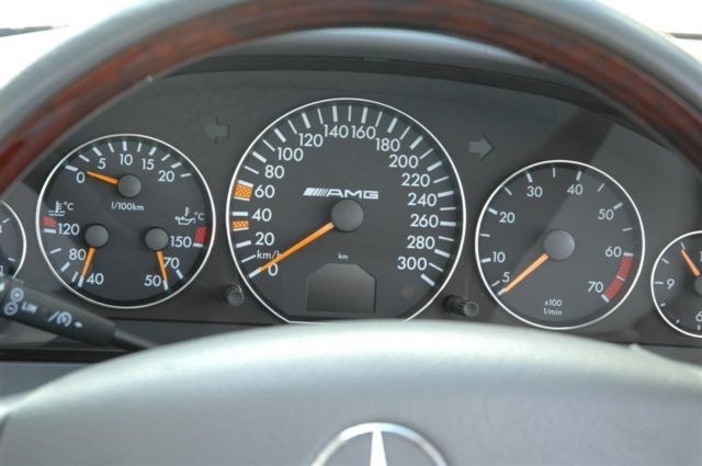 MERCEDES-BENZ SL 55 AMG-image-8