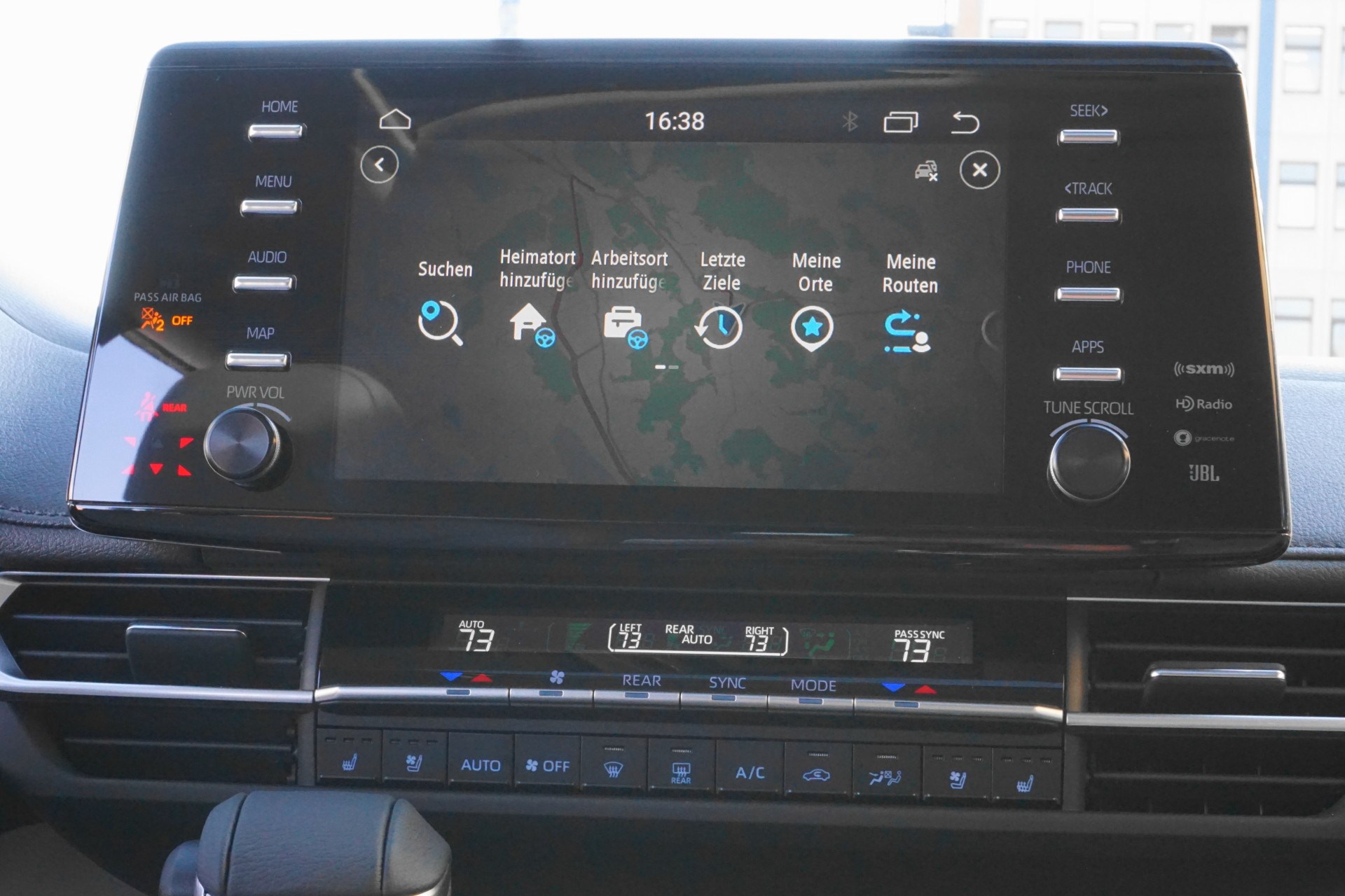 TOYOTA Sienna Hybrid Limited FWD-image-5