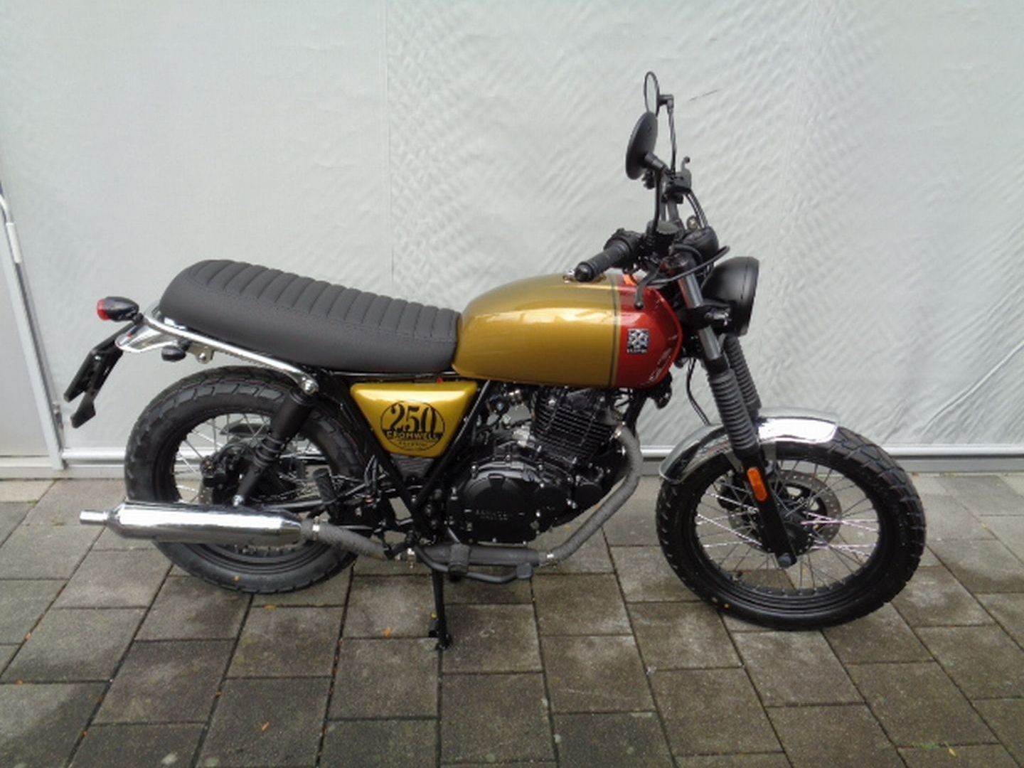 BRIXTON Cromwell 250-image-0
