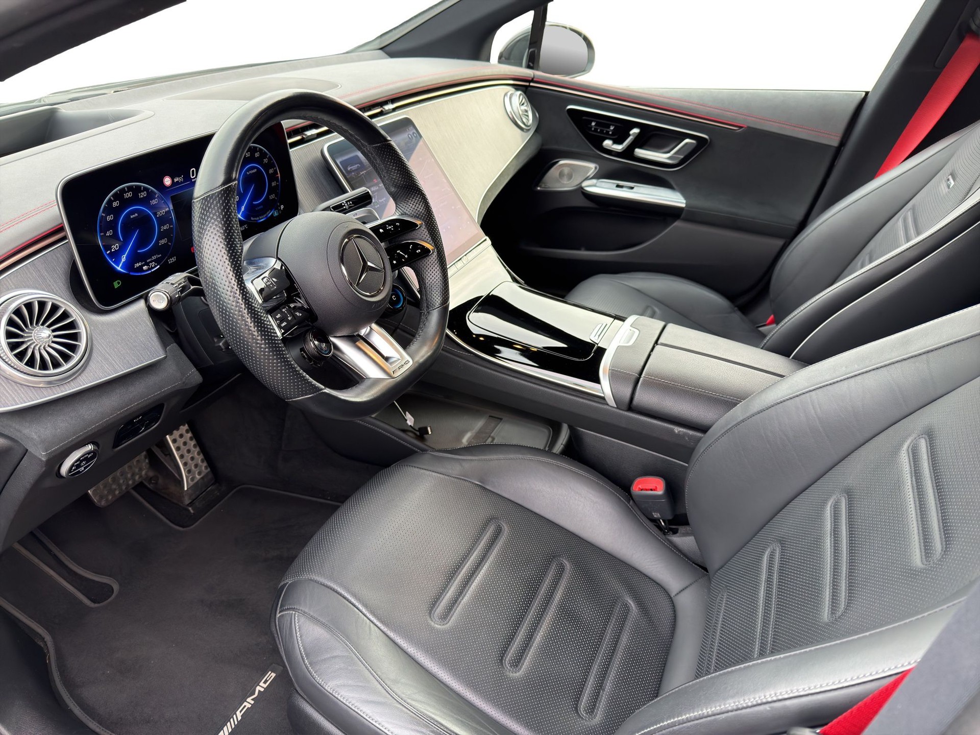 MERCEDES-BENZ EQE 43 AMG 4 Matic-image-7