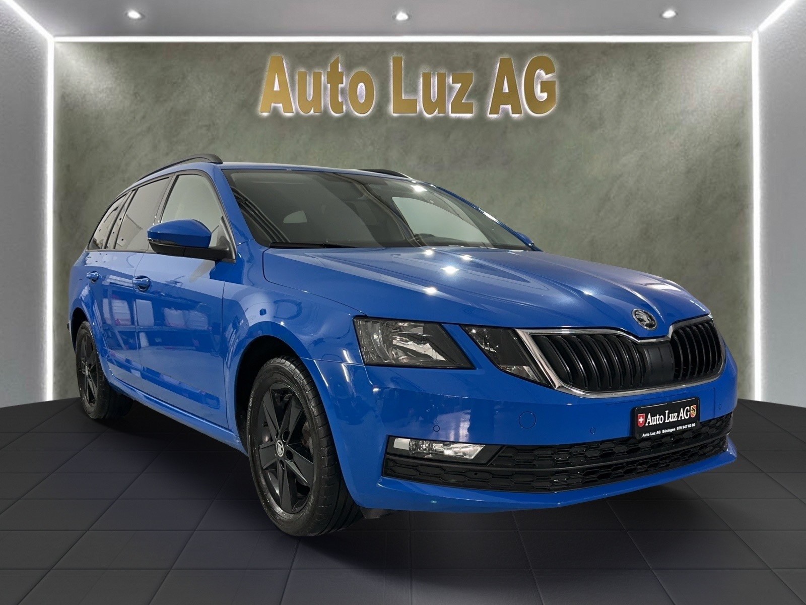 SKODA Octavia Combi 1.6 TDI Ambition-image-6