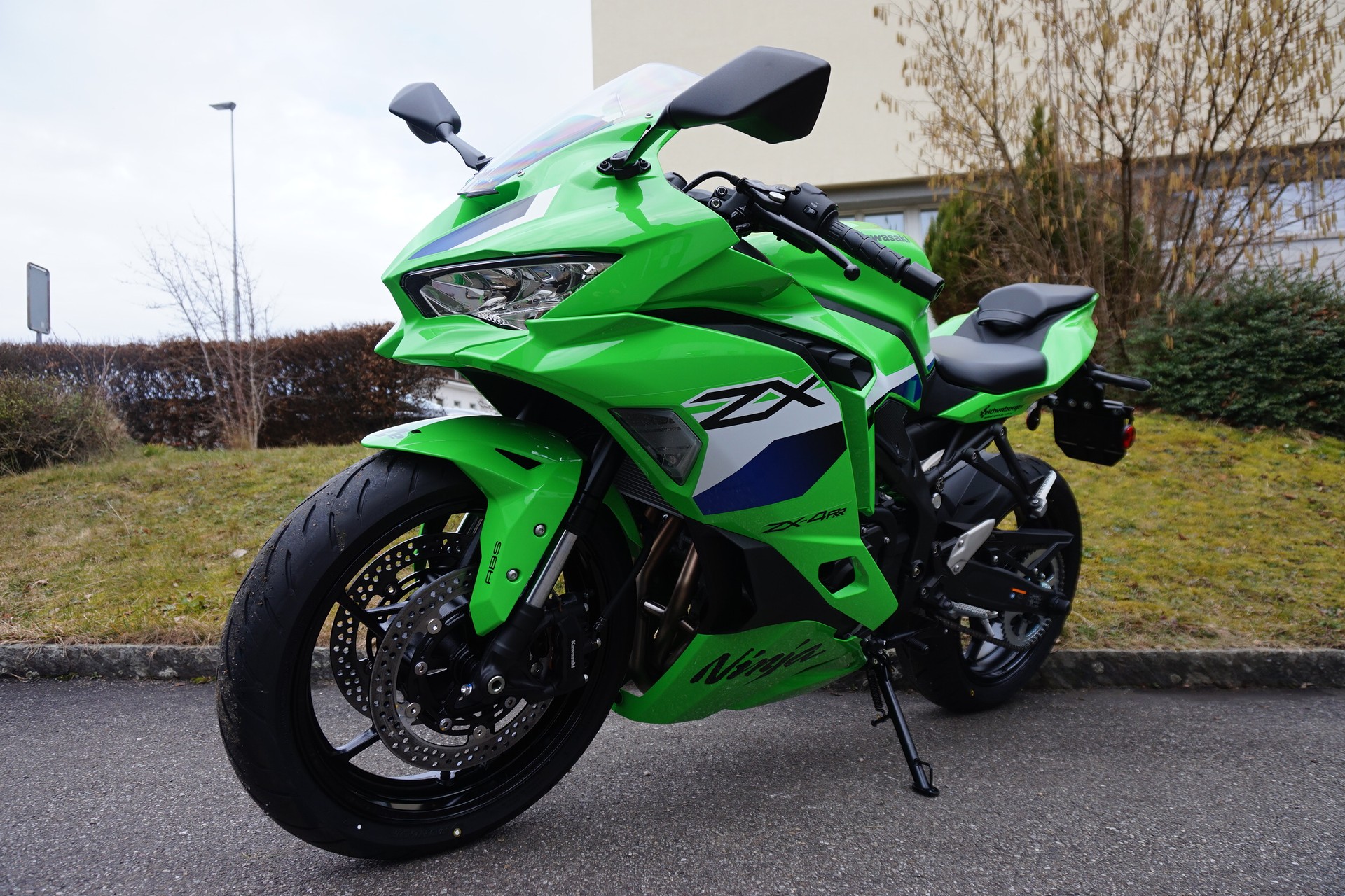 KAWASAKI Ninja ZX-4RR ABS KRT Edition (57kW/35kW) MY26-image-6