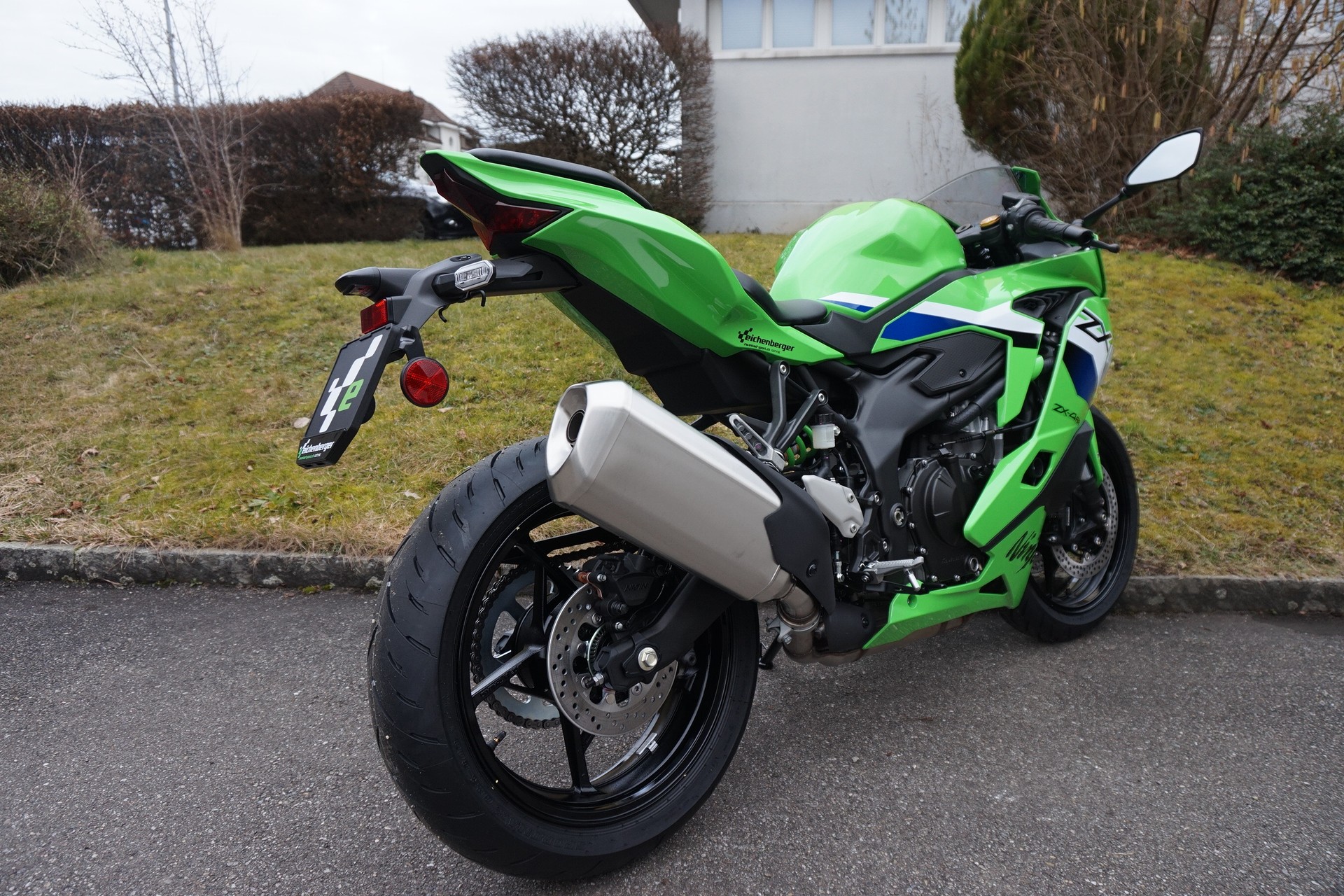 KAWASAKI Ninja ZX-4RR ABS KRT Edition (57kW/35kW) MY26-image-3