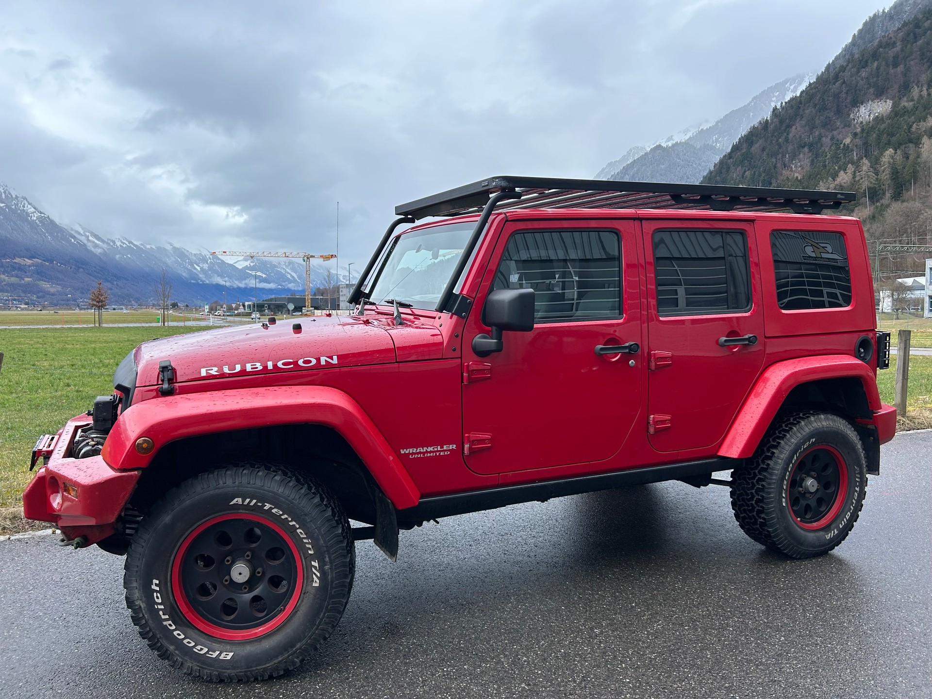 JEEP Wrangler 2.8CRD Unlimited Rubicon Automatic-image-1