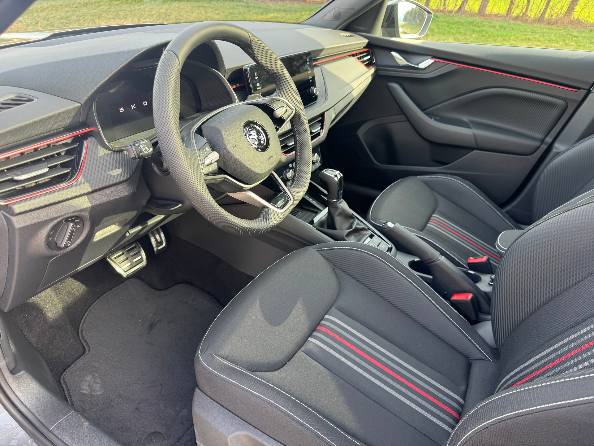 SKODA Kamiq 1.0 TSI Monte Carlo DSG-image-6