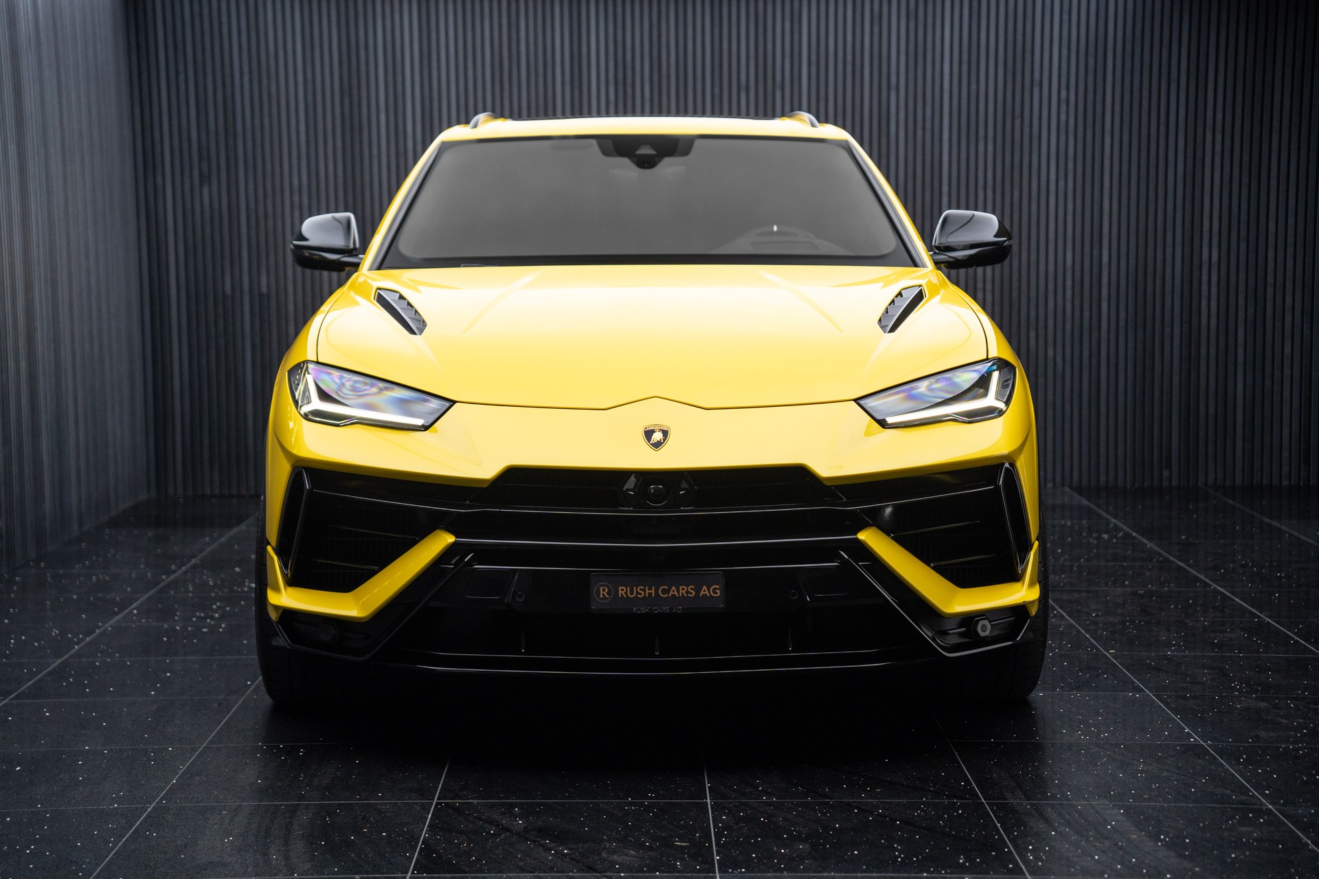 LAMBORGHINI Urus S-image-8